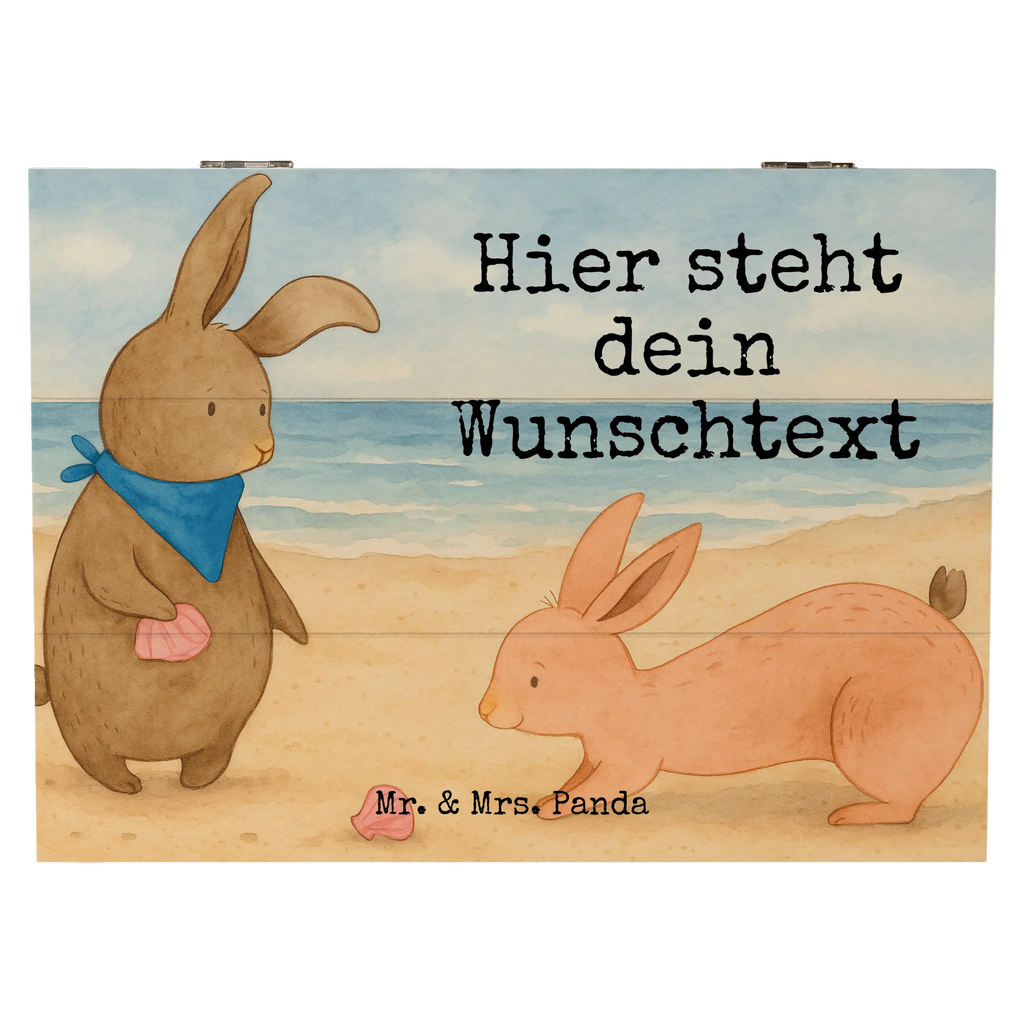 Personalisierte Holzkiste Hasen Muschel Design Truhe mit Namen, GEschenkdose personalisiert, Dekokiste Personalisiert, Dekokiste mit Namen, Truhe Personalisiert, Holzkiste mit Namen, Holzkiste Personalisiert, Erinnerungskiste Personalisiert, Aufbewahrungsbox mit Namen, Kiste Personalisiert, Erinnerungskiste, Schatzkiste Personalisiert, Schatulle mit Namen, Geschenkbox personalisiert, mit Namen, Aufbewahrungsbox Personalisiert, Schatzkiste mit Namen, Kiste mit Namen, Erinnerungsbox mit Namen, Schatulle Personalisiert, Erinnerungsbox Personalisiert, Familie, Vatertag, Muttertag, Bruder, Schwester, Mama, Papa, Oma, Opa, best friends, Freundin, Freundinnen, Meer, Muscheln, Hasen, beste Freundin, BFF, Muscheln sammeln