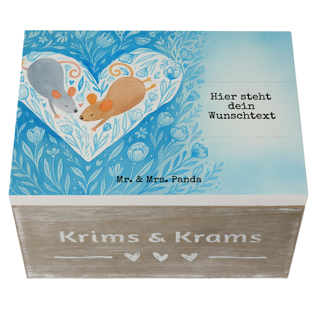 Personalised wooden chest Mice heart Design Erinnerungsbox Personalisiert, Aufbewahrungsbox Personalisiert, Erinnerungskiste, Kiste Personalisiert, Schatulle Personalisiert, Schatulle mit Namen, Kiste mit Namen, Truhe Personalisiert, GEschenkdose personalisiert, Schatzkiste Personalisiert, Schatzkiste mit Namen, Dekokiste mit Namen, Erinnerungsbox mit Namen, Dekokiste Personalisiert, Geschenkbox personalisiert, Erinnerungskiste Personalisiert, Truhe mit Namen, Holzkiste mit Namen, Holzkiste Personalisiert, mit Namen, Aufbewahrungsbox mit Namen, Liebe, Partner, Freund, Freundin, Ehemann, Ehefrau, Heiraten, Verlobung, Heiratsantrag, Liebesgeschenk, Jahrestag, Hocheitstag, Love, Hochzeit, Geschenk für zwei, Lieblingsmensch, Gemeinsamkeit, Liebesbotschaft, Maus, Mäuse, Liebesbeweis
