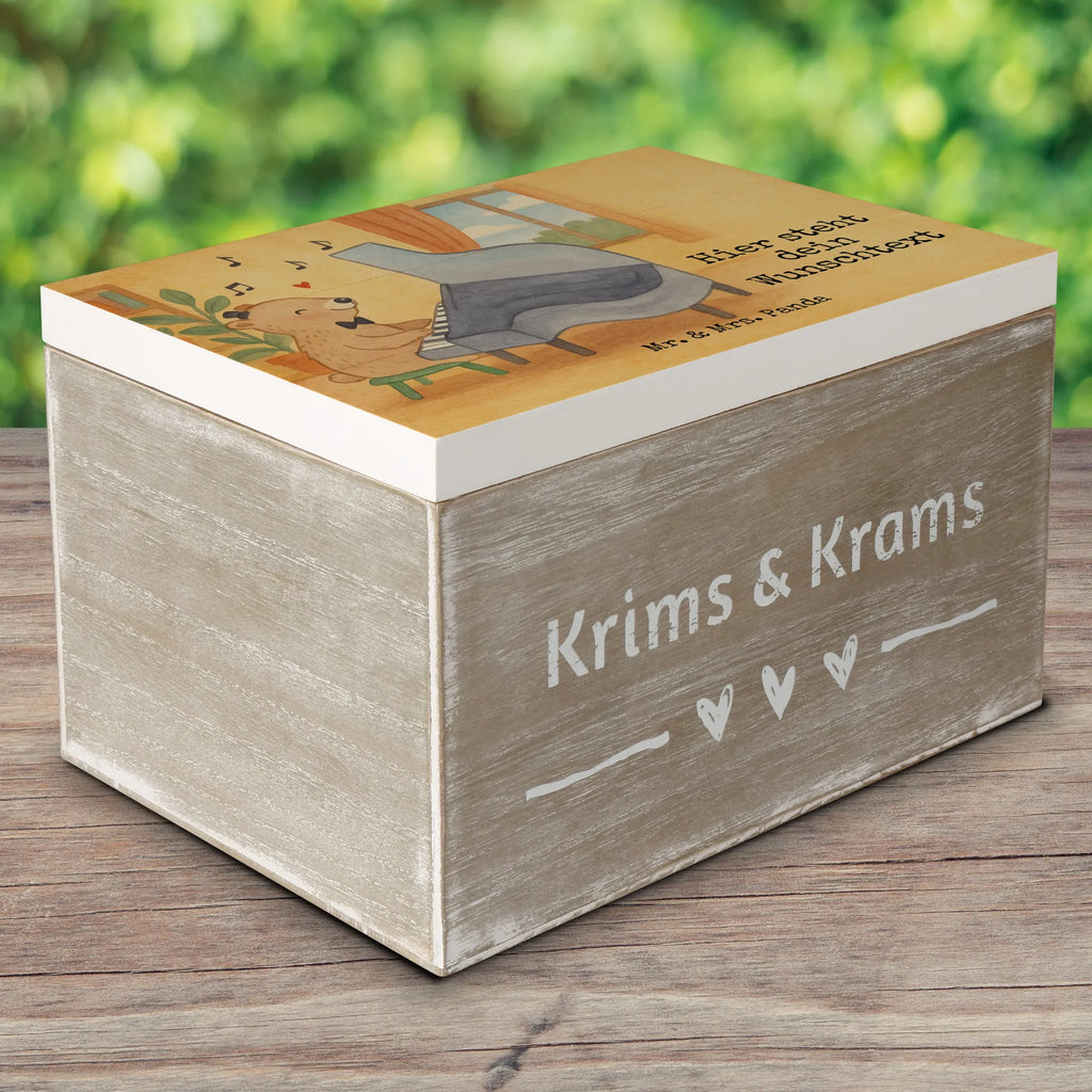 Personalisierte Holzkiste Bär Klavier Design Erinnerungskiste, Dekokiste Personalisiert, Erinnerungsbox mit Namen, GEschenkdose personalisiert, Erinnerungskiste Personalisiert, Schatulle mit Namen, Aufbewahrungsbox mit Namen, Holzkiste Personalisiert, Kiste Personalisiert, mit Namen, Schatzkiste mit Namen, Kiste mit Namen, Erinnerungsbox Personalisiert, Truhe Personalisiert, Dekokiste mit Namen, Truhe mit Namen, Aufbewahrungsbox Personalisiert, Schatulle Personalisiert, Holzkiste mit Namen, Schatzkiste Personalisiert, Geschenkbox personalisiert, Instrumente, Geschenke Musiker, Musikliebhaber, Klavier, Konzert, Flügel, Bär, Klassik, Pianist