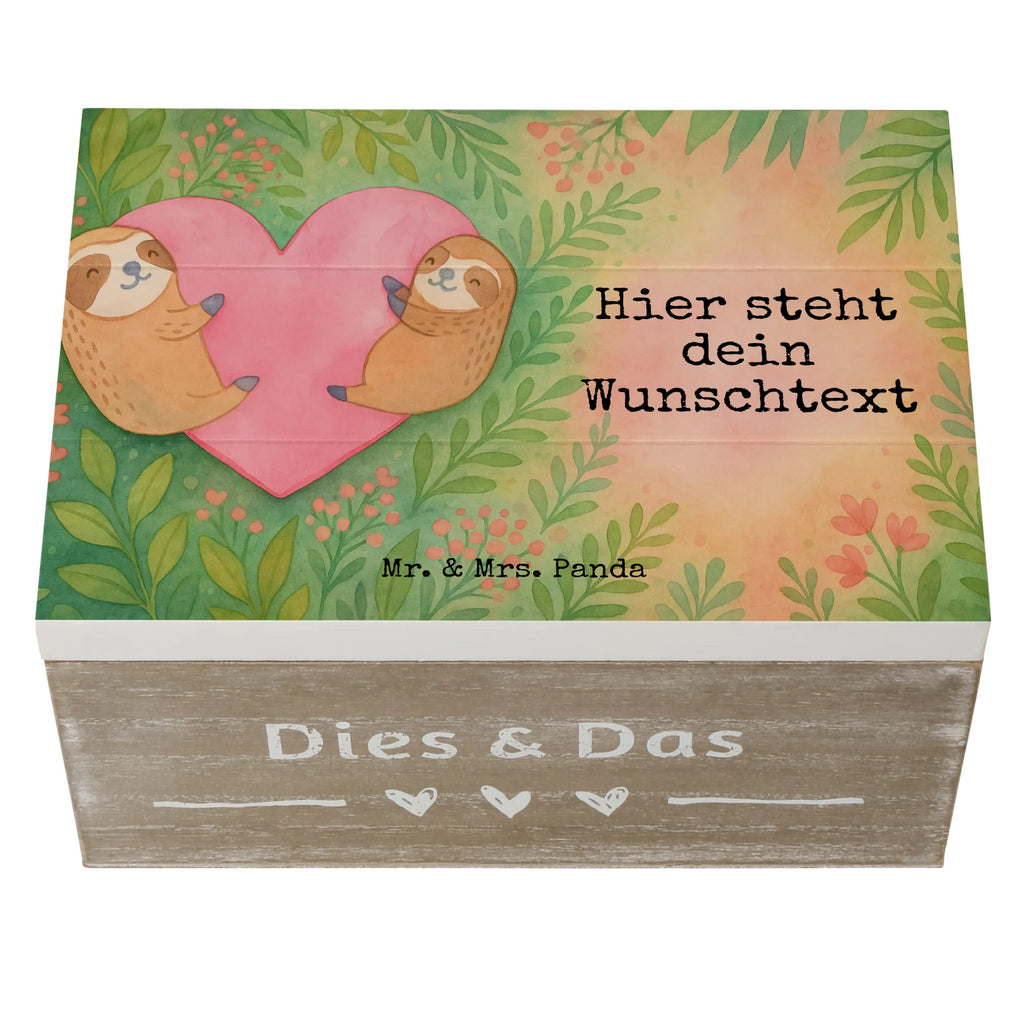 Personalisierte Holzkiste Faultiere Herz Design Holzkiste mit Namen, Aufbewahrungsbox mit Namen, Erinnerungskiste, Schatulle mit Namen, Schatzkiste Personalisiert, GEschenkdose personalisiert, Kiste mit Namen, Erinnerungsbox Personalisiert, Holzkiste Personalisiert, Dekokiste mit Namen, Schatulle Personalisiert, mit Namen, Truhe Personalisiert, Erinnerungsbox mit Namen, Truhe mit Namen, Schatzkiste mit Namen, Kiste Personalisiert, Erinnerungskiste Personalisiert, Aufbewahrungsbox Personalisiert, Dekokiste Personalisiert, Geschenkbox personalisiert, Liebe, Partner, Freund, Freundin, Ehemann, Ehefrau, Heiraten, Verlobung, Heiratsantrag, Liebesgeschenk, Jahrestag, Hocheitstag, Valentinstag, Hochzeitstag, Geschenk für Partner, Geschenk für Freundin, Geschenk für Frauen, Mitbringsel, für Ehemann, Liebesbeweis, für Männer