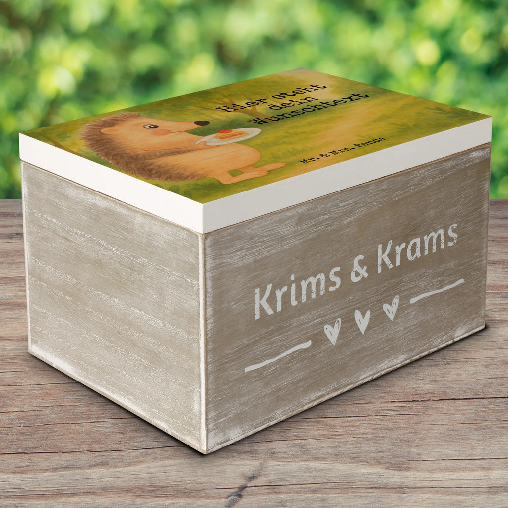 Personalizowane drewniane pudełko jeż kawałek ciasta Design Dekokiste mit Namen, Holzkiste Personalisiert, Schatzkiste Personalisiert, Erinnerungskiste Personalisiert, Schatzkiste mit Namen, Kiste Personalisiert, Aufbewahrungsbox Personalisiert, Dekokiste Personalisiert, Schatulle Personalisiert, GEschenkdose personalisiert, Truhe mit Namen, mit Namen, Kiste mit Namen, Erinnerungskiste, Schatulle mit Namen, Erinnerungsbox mit Namen, Truhe Personalisiert, Geschenkbox personalisiert, Aufbewahrungsbox mit Namen, Holzkiste mit Namen, Erinnerungsbox Personalisiert, Tiermotive, Gute Laune, lustige Sprüche, Tiere, Kuchen, Kuchen backen, Essen Spruch, Einladung Party, Torte, Backen Geschenk, Igel, Geburtstagskuchen