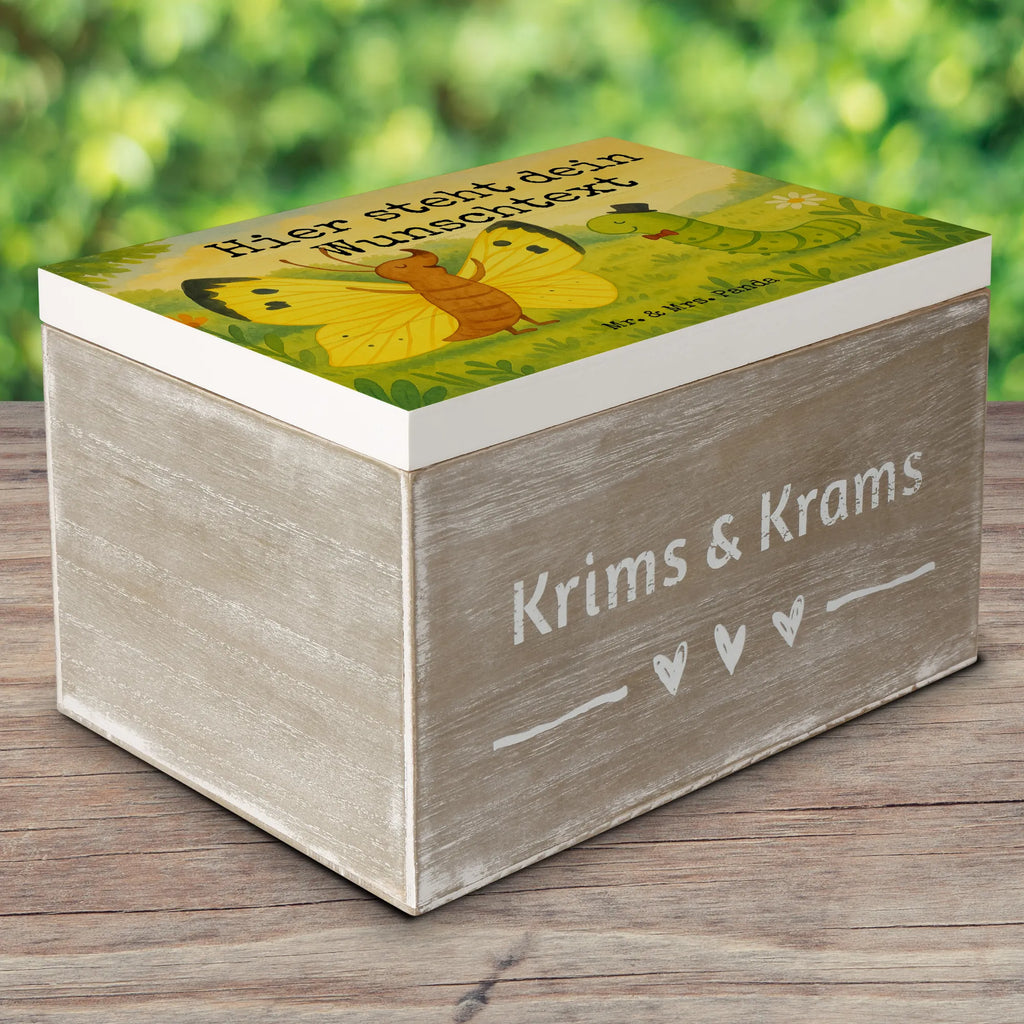 Personalizowane drewniane pudełko gąsienica motyl Design Holzkiste Personalisiert, Truhe Personalisiert, GEschenkdose personalisiert, Truhe mit Namen, Erinnerungskiste, Schatzkiste Personalisiert, mit Namen, Erinnerungsbox mit Namen, Erinnerungskiste Personalisiert, Geschenkbox personalisiert, Schatzkiste mit Namen, Schatulle Personalisiert, Holzkiste mit Namen, Aufbewahrungsbox Personalisiert, Dekokiste Personalisiert, Schatulle mit Namen, Erinnerungsbox Personalisiert, Kiste mit Namen, Dekokiste mit Namen, Aufbewahrungsbox mit Namen, Kiste Personalisiert, Tiermotive, Gute Laune, lustige Sprüche, Tiere, Kokon, Schönheit, Aufwachsen, Zitronenfalter, Hütchen, Schmetterling, Raupe, Entwicklung, Erwachsen werden, Hut