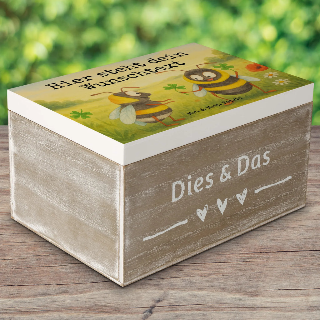 Personalizowane drewniane pudełko pszczoły para Design Erinnerungskiste Personalisiert, Erinnerungsbox mit Namen, Kiste mit Namen, Kiste Personalisiert, Schatulle Personalisiert, mit Namen, Aufbewahrungsbox Personalisiert, Dekokiste Personalisiert, GEschenkdose Personalisiert, Holzkiste Personalisiert, Aufbewahrungsbox mit Namen, Holzkiste mit Namen, Schatulle mit Namen, Geschenkbox Personalisiert, Schatzkiste mit Namen, Dekokiste mit Namen, Erinnerungsbox Personalisiert, Truhe Personalisiert, Schatzkiste Personalisiert, Truhe mit Namen, Freundin, Freund, Liebe, Liebesgeschenk, Jahrestag, Verlobung, Partner, Ehemann, Ehefrau, Heiraten, Heiratsantrag, Hocheitstag, Valentinstag, Schildkröten, Geschenk für Frauen, Hochzeitstag, Geschenk für Partner, Liebesbeweis, Verliebte Schildkröten, Mitbringsel, für Ehemann, für Männer, Geschenk für Freundin