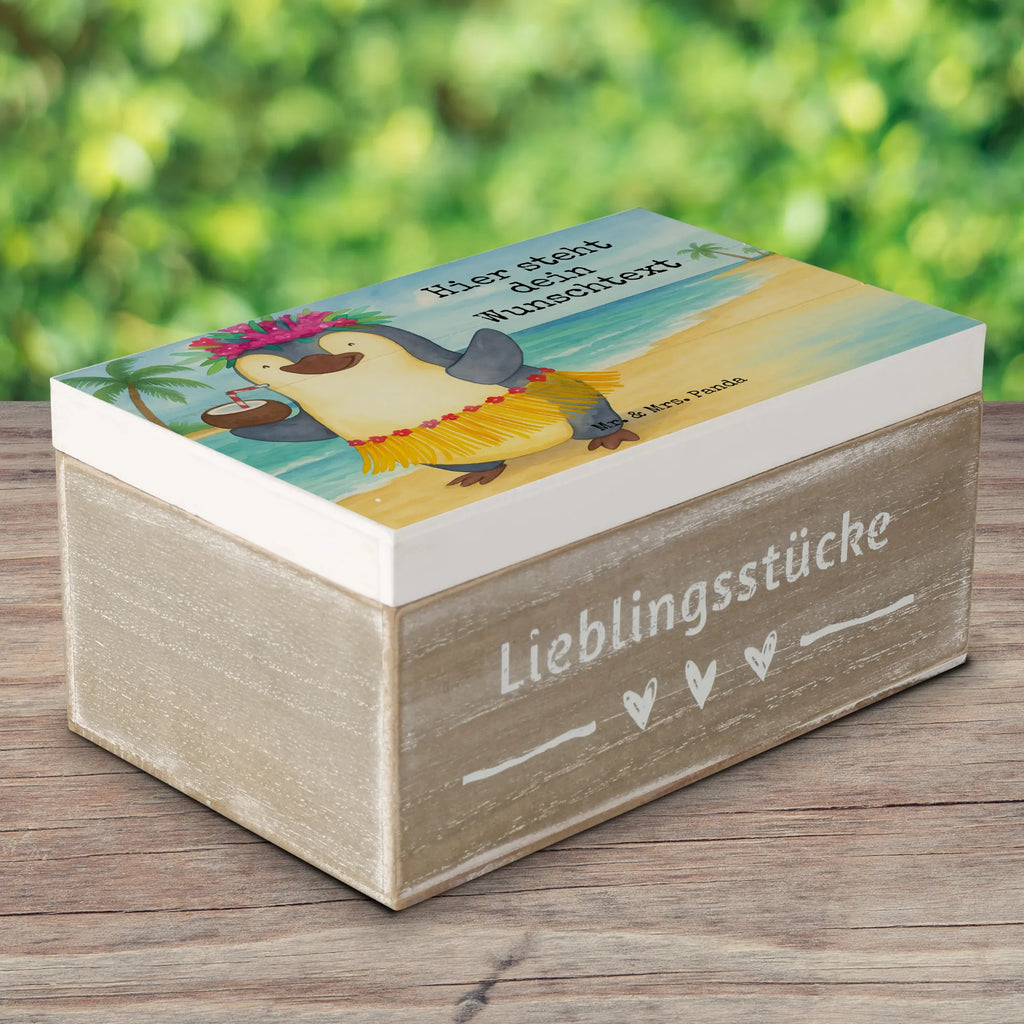 Personalizowane drewniane pudełko Pingwin z Kokosem Design Truhe mit Namen, Truhe Personalisiert, Schatzkiste Personalisiert, Kiste Personalisiert, Kiste mit Namen, Holzkiste Personalisiert, Dekokiste mit Namen, GEschenkdose personalisiert, Holzkiste mit Namen, Aufbewahrungsbox Personalisiert, Erinnerungsbox Personalisiert, Aufbewahrungsbox mit Namen, Schatzkiste mit Namen, Erinnerungsbox mit Namen, mit Namen, Erinnerungskiste, Dekokiste Personalisiert, Erinnerungskiste Personalisiert, Schatulle Personalisiert, Geschenkbox personalisiert, Schatulle mit Namen, Pinguin, Hawaii, Kokosnuss, Urlaub, Pinguine, Aloha