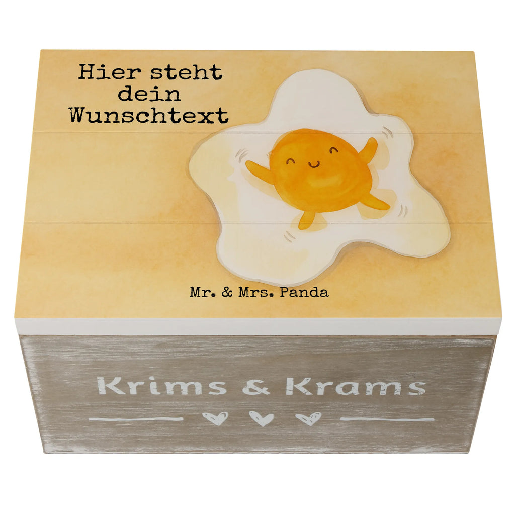 Personalizowane drewniane pudełko jajko sadzone jajko Design mit Namen, Schatulle mit Namen, Schatzkiste mit Namen, GEschenkdose personalisiert, Truhe mit Namen, Truhe Personalisiert, Dekokiste mit Namen, Kiste Personalisiert, Holzkiste mit Namen, Kiste mit Namen, Geschenkbox personalisiert, Holzkiste Personalisiert, Erinnerungskiste, Schatulle Personalisiert, Schatzkiste Personalisiert, Aufbewahrungsbox Personalisiert, Erinnerungsbox mit Namen, Aufbewahrungsbox mit Namen, Erinnerungsbox Personalisiert, Dekokiste Personalisiert, Erinnerungskiste Personalisiert, Tiermotive, Gute Laune, lustige Sprüche, Tiere, Ei, Tag, Spiegelei, Schön, Glücklich, Liebe