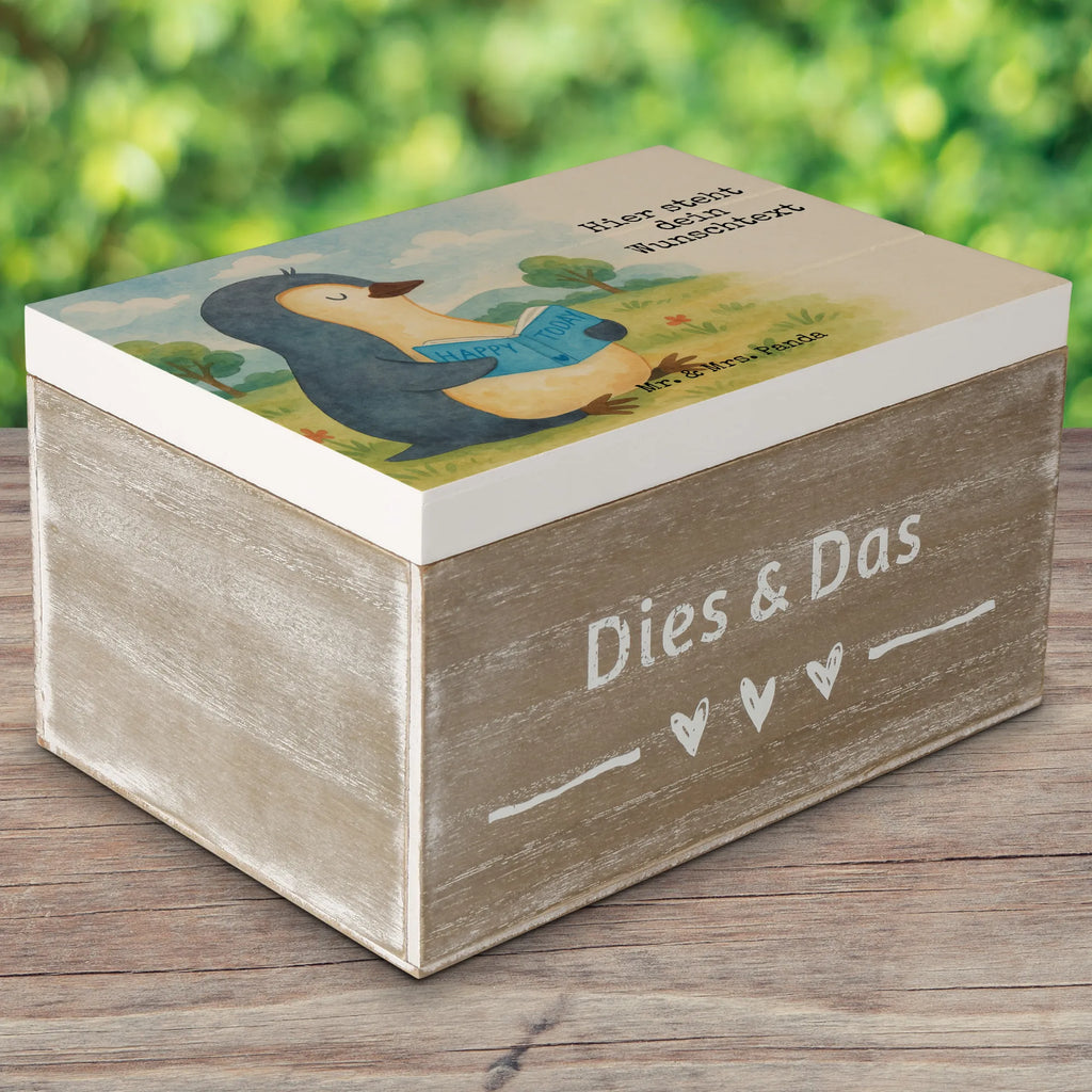 Personalised wooden chest Penguin A book Design Erinnerungsbox mit Namen, Aufbewahrungsbox Personalisiert, Erinnerungskiste, Erinnerungskiste Personalisiert, Schatulle Personalisiert, Holzkiste Personalisiert, Geschenkbox personalisiert, Schatzkiste Personalisiert, Erinnerungsbox Personalisiert, Aufbewahrungsbox mit Namen, Truhe Personalisiert, Truhe mit Namen, Holzkiste mit Namen, mit Namen, Kiste Personalisiert, GEschenkdose personalisiert, Dekokiste mit Namen, Schatulle mit Namen, Kiste mit Namen, Schatzkiste mit Namen, Dekokiste Personalisiert, Pinguin, Nichtstun, Bücherwurm, Urlaub, Ferien, Faulenzen, Lesen, Buch, Pinguine, Freizeit