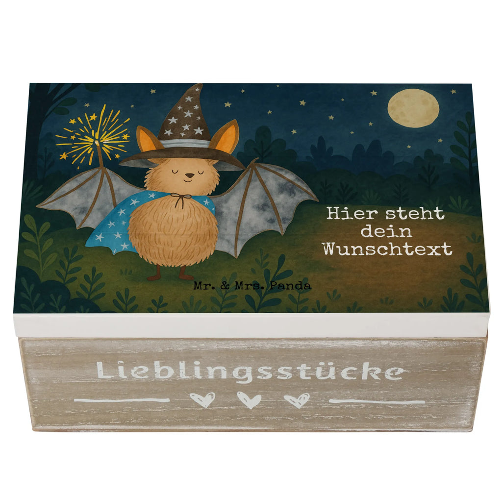 Personalisierte Holzkiste Fledermaus Zauberer Design mit Namen, Holzkiste mit Namen, Holzkiste Personalisiert, Kiste mit Namen, Geschenkbox personalisiert, Truhe Personalisiert, Schatulle Personalisiert, Dekokiste mit Namen, Schatzkiste mit Namen, Aufbewahrungsbox Personalisiert, Erinnerungsbox Personalisiert, Erinnerungsbox mit Namen, Erinnerungskiste Personalisiert, GEschenkdose personalisiert, Kiste Personalisiert, Dekokiste Personalisiert, Truhe mit Namen, Aufbewahrungsbox mit Namen, Schatulle mit Namen, Erinnerungskiste, Schatzkiste Personalisiert, Tiermotive, Gute Laune, lustige Sprüche, Tiere, Magier, Fledermaus, Zauberer, reinsteigern, Fledermäuse, Frauen