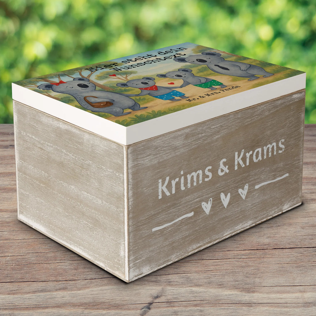 Personalizowane drewniane pudełko Rodzina koali dwa Design Kiste mit Namen, Schatzkiste mit Namen, Aufbewahrungsbox Personalisiert, Holzkiste mit Namen, Truhe Personalisiert, Erinnerungskiste, Schatulle Personalisiert, Erinnerungsbox mit Namen, Erinnerungskiste Personalisiert, Kiste Personalisiert, Aufbewahrungsbox mit Namen, Schatzkiste Personalisiert, Holzkiste Personalisiert, GEschenkdose personalisiert, Dekokiste Personalisiert, Erinnerungsbox Personalisiert, mit Namen, Schatulle mit Namen, Dekokiste mit Namen, Geschenkbox personalisiert, Truhe mit Namen, Familie, Vatertag, Muttertag, Bruder, Schwester, Mama, Papa, Oma, Opa, beste Familie, Koala, Familienleben, Familienzeit, Lieblingsfamilie, Koalafamilie, Koalabär