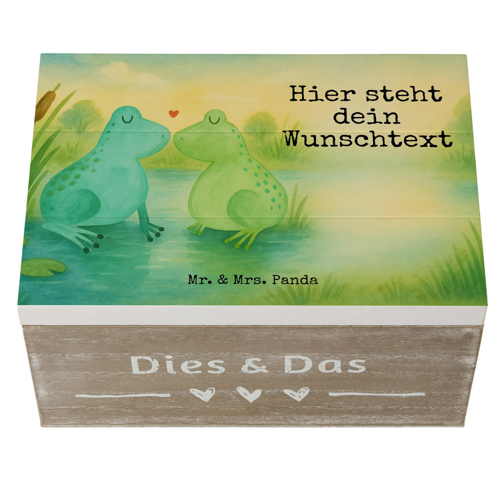 Personalisierte Holzkiste Frosch Liebe Design Schatulle Personalisiert, Schatzkiste Personalisiert, Geschenkbox personalisiert, Erinnerungsbox mit Namen, Aufbewahrungsbox Personalisiert, Schatulle mit Namen, Kiste Personalisiert, GEschenkdose personalisiert, Schatzkiste mit Namen, Erinnerungskiste Personalisiert, Dekokiste mit Namen, Aufbewahrungsbox mit Namen, Holzkiste Personalisiert, Truhe mit Namen, Truhe Personalisiert, Erinnerungsbox Personalisiert, Kiste mit Namen, Dekokiste Personalisiert, Holzkiste mit Namen, Erinnerungskiste, mit Namen, Liebe, Partner, Freund, Freundin, Ehemann, Ehefrau, Heiraten, Verlobung, Heiratsantrag, Liebesgeschenk, Jahrestag, Hocheitstag, Geschenk Freund, Hochzeitstag, Verlobt, Geschenk Hochzeit, Fröschchen, Verliebt, Froschkönig, Liebesbeweis, Geschenk Freundin, Verheiratet, Frösche, Frosch