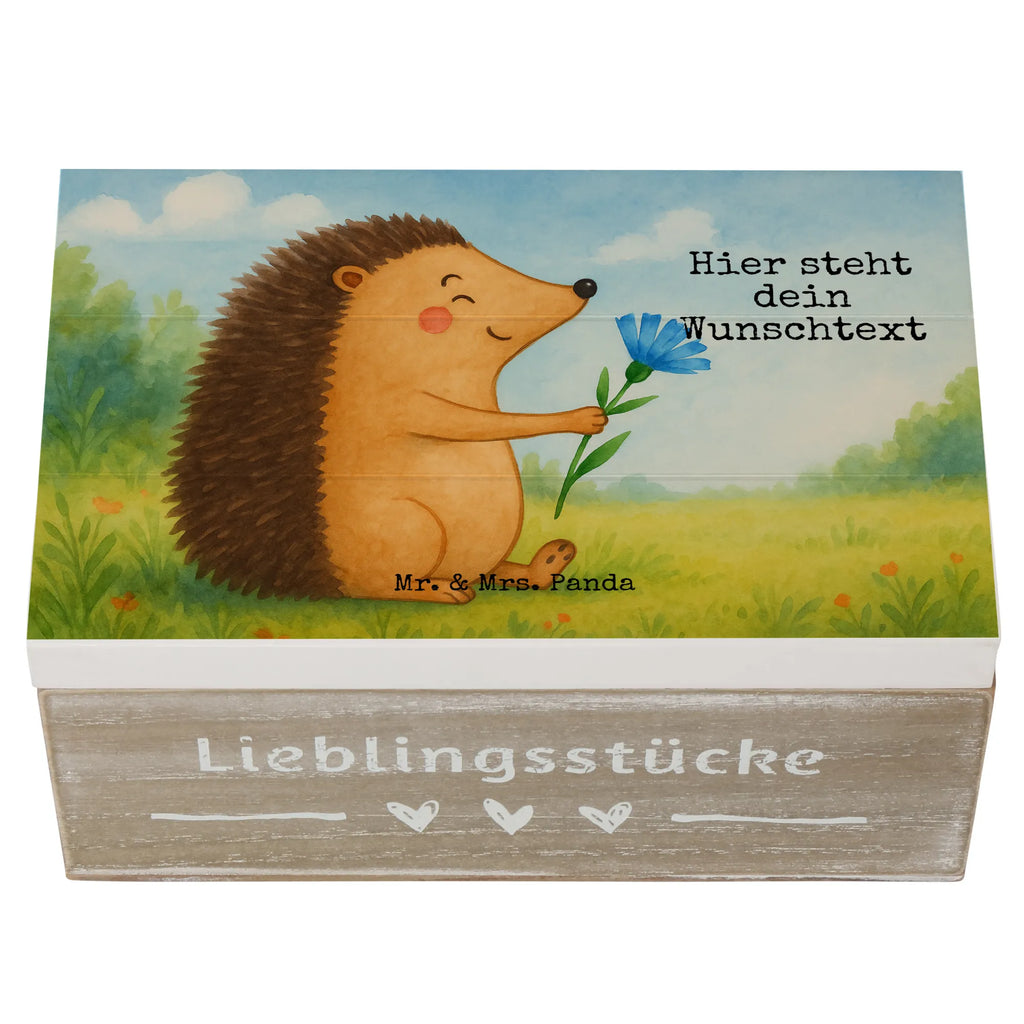 Personalisierte Holzkiste Igel Blumen Design Schatulle Personalisiert, Truhe mit Namen, Erinnerungsbox mit Namen, Dekokiste mit Namen, Holzkiste mit Namen, Aufbewahrungsbox mit Namen, Schatzkiste mit Namen, GEschenkdose personalisiert, Kiste mit Namen, mit Namen, Schatzkiste Personalisiert, Holzkiste Personalisiert, Dekokiste Personalisiert, Truhe Personalisiert, Kiste Personalisiert, Schatulle mit Namen, Geschenkbox personalisiert, Erinnerungskiste Personalisiert, Erinnerungsbox Personalisiert, Erinnerungskiste, Aufbewahrungsbox Personalisiert, Tiermotive, Gute Laune, lustige Sprüche, Tiere, krank, Igel, Gute Besserung, Krankenhaus, Krankheit, Genesungswünsche, Besuch