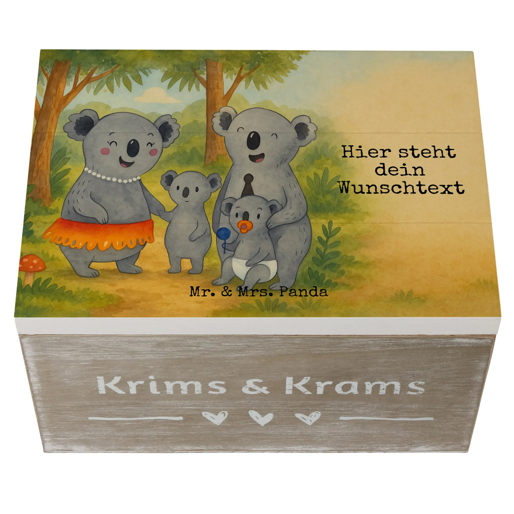 Personalisierte Holzkiste Koala Familie Design Erinnerungskiste Personalisiert, Geschenkbox personalisiert, Dekokiste Personalisiert, Truhe mit Namen, Holzkiste mit Namen, Kiste mit Namen, Aufbewahrungsbox mit Namen, Schatzkiste Personalisiert, Schatulle mit Namen, mit Namen, Erinnerungskiste, Aufbewahrungsbox Personalisiert, GEschenkdose personalisiert, Holzkiste Personalisiert, Kiste Personalisiert, Truhe Personalisiert, Erinnerungsbox Personalisiert, Dekokiste mit Namen, Schatzkiste mit Namen, Erinnerungsbox mit Namen, Schatulle Personalisiert, Familie, Vatertag, Muttertag, Bruder, Schwester, Mama, Papa, Oma, Opa, Familienleben, Koalas, Family, Geschwister, Koala, Kinder
