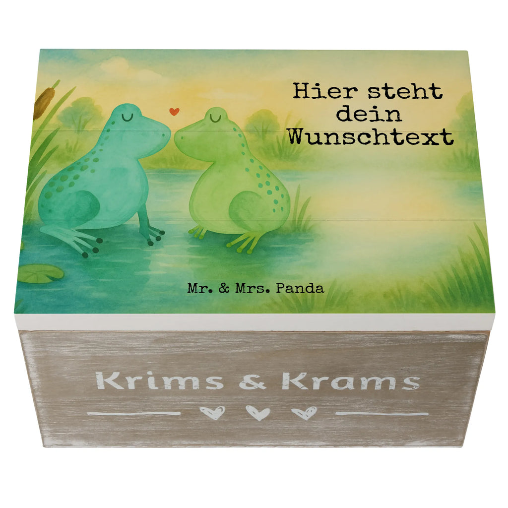 Personalisierte Holzkiste Frosch Liebe Design Schatulle Personalisiert, Schatzkiste Personalisiert, Geschenkbox personalisiert, Erinnerungsbox mit Namen, Aufbewahrungsbox Personalisiert, Schatulle mit Namen, Kiste Personalisiert, GEschenkdose personalisiert, Schatzkiste mit Namen, Erinnerungskiste Personalisiert, Dekokiste mit Namen, Aufbewahrungsbox mit Namen, Holzkiste Personalisiert, Truhe mit Namen, Truhe Personalisiert, Erinnerungsbox Personalisiert, Kiste mit Namen, Dekokiste Personalisiert, Holzkiste mit Namen, Erinnerungskiste, mit Namen, Liebe, Partner, Freund, Freundin, Ehemann, Ehefrau, Heiraten, Verlobung, Heiratsantrag, Liebesgeschenk, Jahrestag, Hocheitstag, Geschenk Freund, Hochzeitstag, Verlobt, Geschenk Hochzeit, Fröschchen, Verliebt, Froschkönig, Liebesbeweis, Geschenk Freundin, Verheiratet, Frösche, Frosch