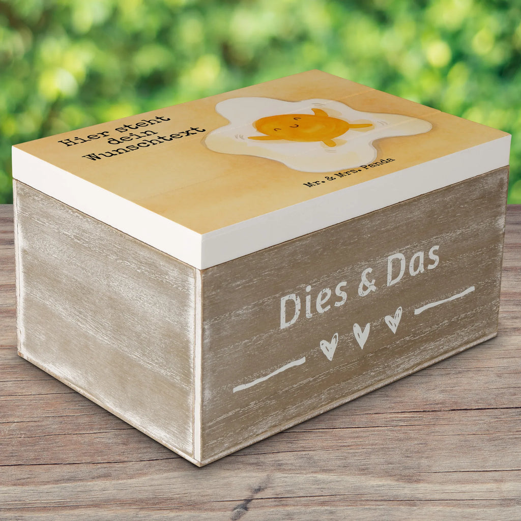 Personalizowane drewniane pudełko jajko sadzone jajko Design mit Namen, Schatulle mit Namen, Schatzkiste mit Namen, GEschenkdose personalisiert, Truhe mit Namen, Truhe Personalisiert, Dekokiste mit Namen, Kiste Personalisiert, Holzkiste mit Namen, Kiste mit Namen, Geschenkbox personalisiert, Holzkiste Personalisiert, Erinnerungskiste, Schatulle Personalisiert, Schatzkiste Personalisiert, Aufbewahrungsbox Personalisiert, Erinnerungsbox mit Namen, Aufbewahrungsbox mit Namen, Erinnerungsbox Personalisiert, Dekokiste Personalisiert, Erinnerungskiste Personalisiert, Tiermotive, Gute Laune, lustige Sprüche, Tiere, Ei, Tag, Spiegelei, Schön, Glücklich, Liebe