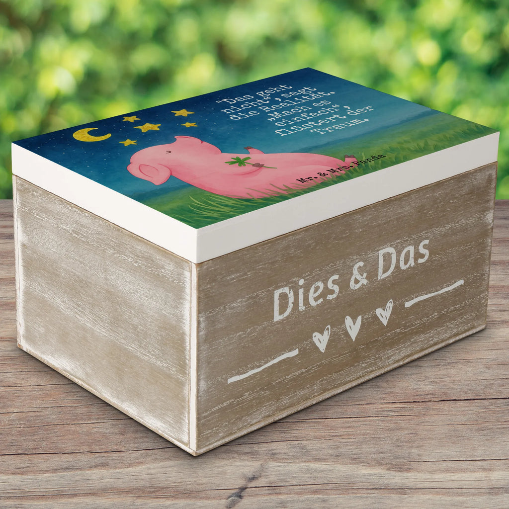 Skrzynia drewniana świnia Szczęście Design Erinnerungsbox, Holzkiste, Schatzkiste, Schatulle, Geschenkbox, Kiste, Dekokiste, Truhe, Geschenkdose, Erinnerungskiste, Aufbewahrungsbox, XXL, Tiermotive, Gute Laune, lustige Sprüche, Tiere, Motivation, Schwein, Glücksschwein. Glück, Glücksbringer, Schweinchen, Sterne, Ziele, Träume, Sernchen