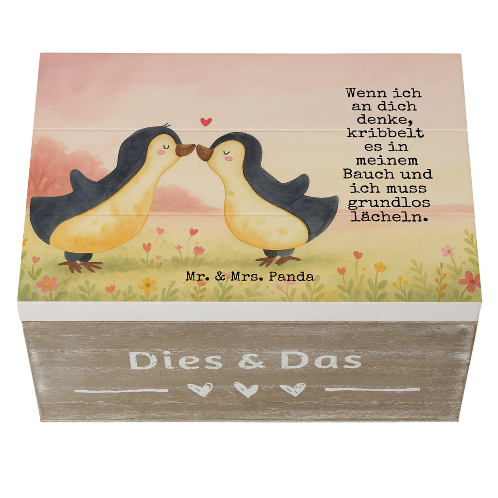 Holzkiste Pinguine Kuss Design Erinnerungskiste, Aufbewahrungsbox, Erinnerungsbox, Geschenkbox, Schatzkiste, Dekokiste, Kiste, Schatulle, Geschenkdose, Truhe, XXL, Holzkiste, Liebe, Partner, Freund, Freundin, Ehemann, Ehefrau, Heiraten, Verlobung, Heiratsantrag, Liebesgeschenk, Jahrestag, Hocheitstag, Geschenk für Partner, Liebesbeweis, Geschenk für Freundin, für Männer, Geschenk für Frauen, Hochzeitstag, für Ehemann, Mitbringsel, Valentinstag
