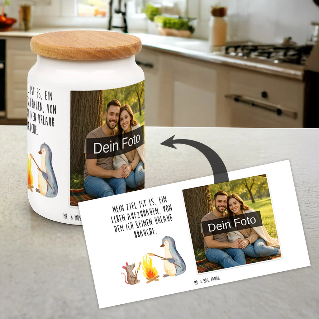 Personalisierte Foto Vorratsdose Pinguin Lagerfeuer Vorratsdose Mit Wunschfoto, Foto Vorratsdose, Aufbewahrungsdose Mit Foto, Vorratsglas Mit Foto, Personalisierte Vorratsdose Mit Bild, Vorratsdose Mit Foto Und Text, Vorratsdose Mit Bild, Vorratsdose Mit Haustierfoto, Vorratsdose Als Geschenk Mit Foto, Vorratsdose Mit Fotodruck, Küchenbox Mit Bild, Vorratsdose Mit Familienfoto, Vorratsdose Bedrucken Lassen, Aufbewahrungsdose Mit Bild, Vorratsdose Mit Kinderfoto, Vorratsbehälter Mit Foto, Frischhaltedose Mit Eigenem Foto, Individuelle Vorratsdose Mit Bild, Werbeschenk mit Bild, Vorratsdose Mit Bild Und Namen, Vorratsdose Mit Eigenem Motiv, Vorratsdose Selbst Gestalten Mit Foto, Vorratsdose Mit Eigenem Foto, Vorratsdose Personalisiert Mit Foto, Werbeschenk mit Logo, Vorratsdose Mit Foto, Pinguin, Büroalltag, Lebensspruch, Lagerfeuer, grillen, Motivation, Büro, Lebensmotivation, Job, Maus, Liebe, Arbeit, Neustart, Leben, Marshmallows, Pinguine, Feuer