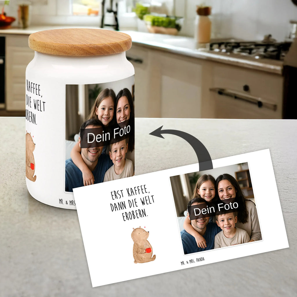 Personalisierte Foto Vorratsdose Bär Kaffee Vorratsdose Mit Fotodruck, Aufbewahrungsdose Mit Foto, Vorratsdose Mit Eigenem Foto, Vorratsdose Als Geschenk Mit Foto, Aufbewahrungsdose Mit Bild, Vorratsdose Mit Foto, Vorratsdose Personalisiert Mit Foto, Vorratsdose Mit Eigenem Motiv, Foto Vorratsdose, Individuelle Vorratsdose Mit Bild, Vorratsdose Mit Wunschfoto, Vorratsbehälter Mit Foto, Vorratsdose Mit Bild, Vorratsdose Mit Haustierfoto, Vorratsdose Bedrucken Lassen, Frischhaltedose Mit Eigenem Foto, Werbeschenk mit Logo, Vorratsdose Mit Foto Und Text, Vorratsdose Mit Bild Und Namen, Vorratsdose Mit Kinderfoto, Küchenbox Mit Bild, Werbeschenk mit Bild, Vorratsdose Mit Familienfoto, Vorratsdose Selbst Gestalten Mit Foto, Vorratsglas Mit Foto, Personalisierte Vorratsdose Mit Bild, Bär, Teddy, Teddybär, Kaffee, Welt retten, Motivation, Bären, guten Morgen, Coffee, Welt erobern, Morgenroutine