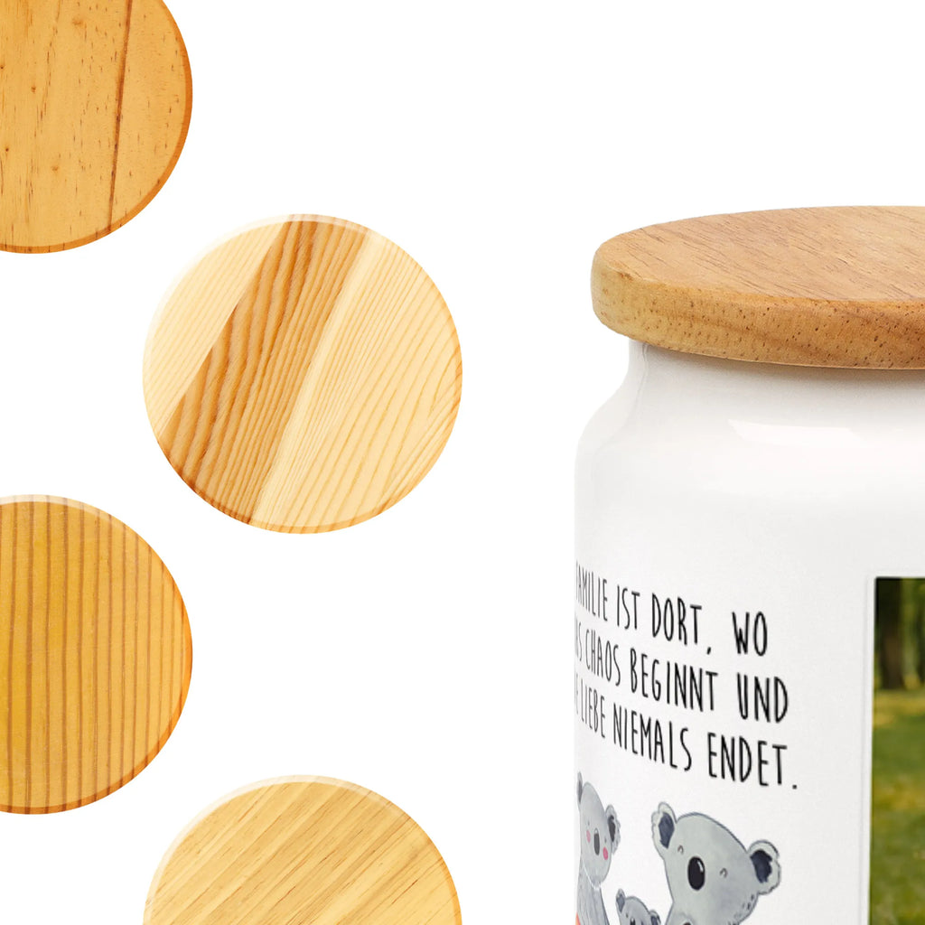 Personalisierte Foto Vorratsdose Koala Familie Werbeschenk mit Logo, Individuelle Vorratsdose Mit Bild, Aufbewahrungsdose Mit Bild, Frischhaltedose Mit Eigenem Foto, Werbeschenk mit Bild, Personalisierte Vorratsdose Mit Bild, Vorratsdose Mit Familienfoto, Vorratsglas Mit Foto, Küchenbox Mit Bild, Vorratsdose Selbst Gestalten Mit Foto, Vorratsdose Mit Foto Und Text, Vorratsdose Bedrucken Lassen, Aufbewahrungsdose Mit Foto, Vorratsdose Mit Bild Und Namen, Vorratsdose Mit Haustierfoto, Vorratsdose Mit Foto, Vorratsdose Mit Kinderfoto, Vorratsdose Mit Eigenem Motiv, Vorratsdose Mit Eigenem Foto, Vorratsbehälter Mit Foto, Vorratsdose Mit Bild, Vorratsdose Als Geschenk Mit Foto, Vorratsdose Mit Fotodruck, Vorratsdose Personalisiert Mit Foto, Foto Vorratsdose, Vorratsdose Mit Wunschfoto, Familie, Vatertag, Muttertag, Bruder, Schwester, Mama, Papa, Oma, Opa, Family, Familienleben, Koala, Kinder, Koalas, Geschwister