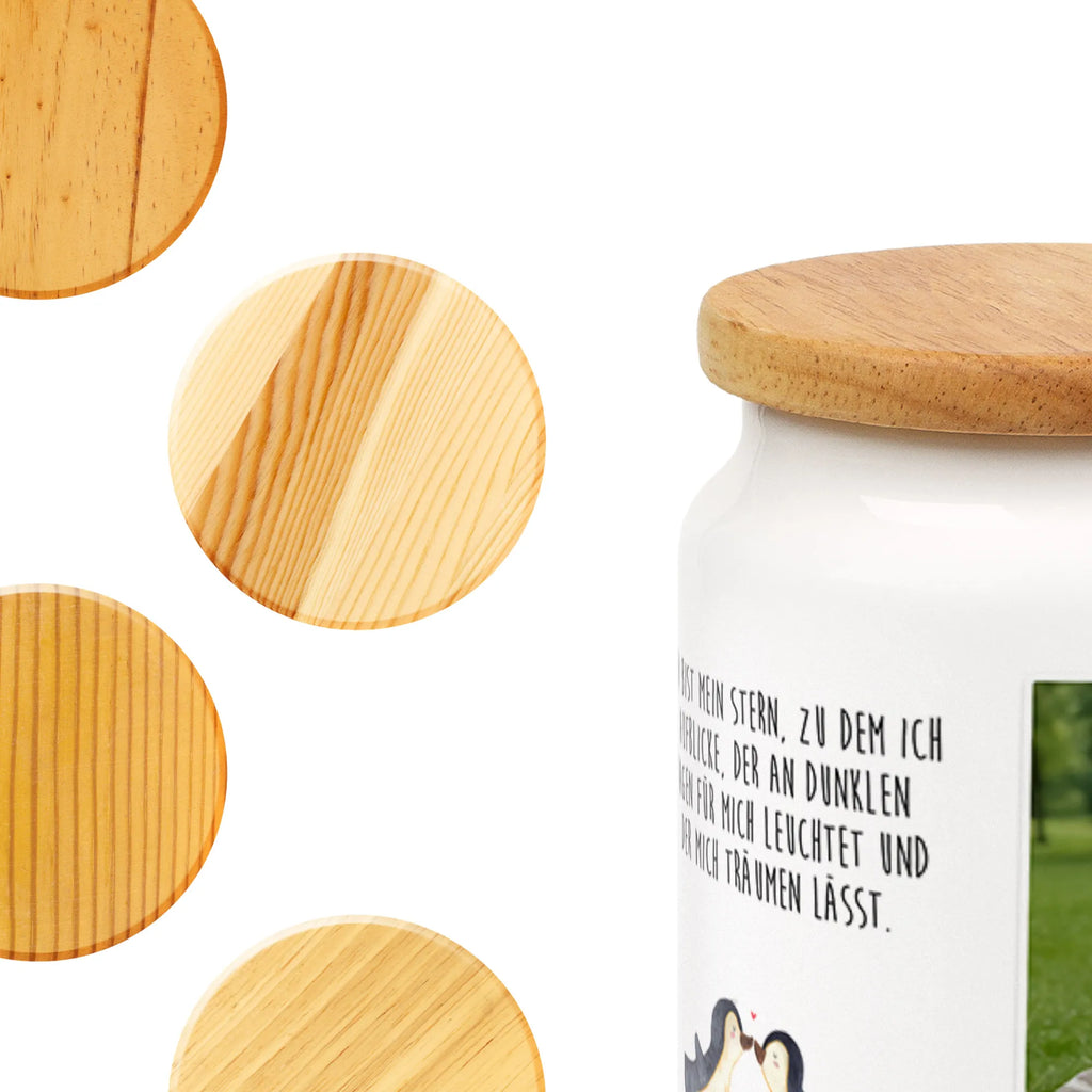 Personalisierte Foto Vorratsdose Pinguin Liebe Küchenbox Mit Bild, Vorratsdose Bedrucken Lassen, Aufbewahrungsdose Mit Bild, Vorratsdose Als Geschenk Mit Foto, Foto Vorratsdose, Vorratsbehälter Mit Foto, Werbeschenk mit Bild, Individuelle Vorratsdose Mit Bild, Frischhaltedose Mit Eigenem Foto, Vorratsdose Mit Eigenem Motiv, Vorratsdose Mit Kinderfoto, Vorratsdose Mit Bild, Vorratsdose Mit Familienfoto, Vorratsdose Personalisiert Mit Foto, Personalisierte Vorratsdose Mit Bild, Aufbewahrungsdose Mit Foto, Vorratsdose Mit Wunschfoto, Vorratsdose Mit Foto, Vorratsdose Mit Bild Und Namen, Vorratsdose Mit Fotodruck, Werbeschenk mit Logo, Vorratsdose Mit Eigenem Foto, Vorratsdose Selbst Gestalten Mit Foto, Vorratsdose Mit Haustierfoto, Vorratsdose Mit Foto Und Text, Vorratsglas Mit Foto, Liebe, Partner, Freund, Freundin, Ehemann, Ehefrau, Heiraten, Verlobung, Heiratsantrag, Liebesgeschenk, Jahrestag, Hocheitstag, Liebesspruch, Geschenkidee, Paar, Pärchen. Liebespaar, Hochzeitstag, Geschenk Freund, Love, Gastgeschenk, Pinguin Paar, Geschenk Freundin, Verlobte, Pinguin, Verlobter, Pinguinpaar, Hochzeit, Pinguine, Pinguin Liebe, Liebesbeweis, Geschenk Hochzeitstag