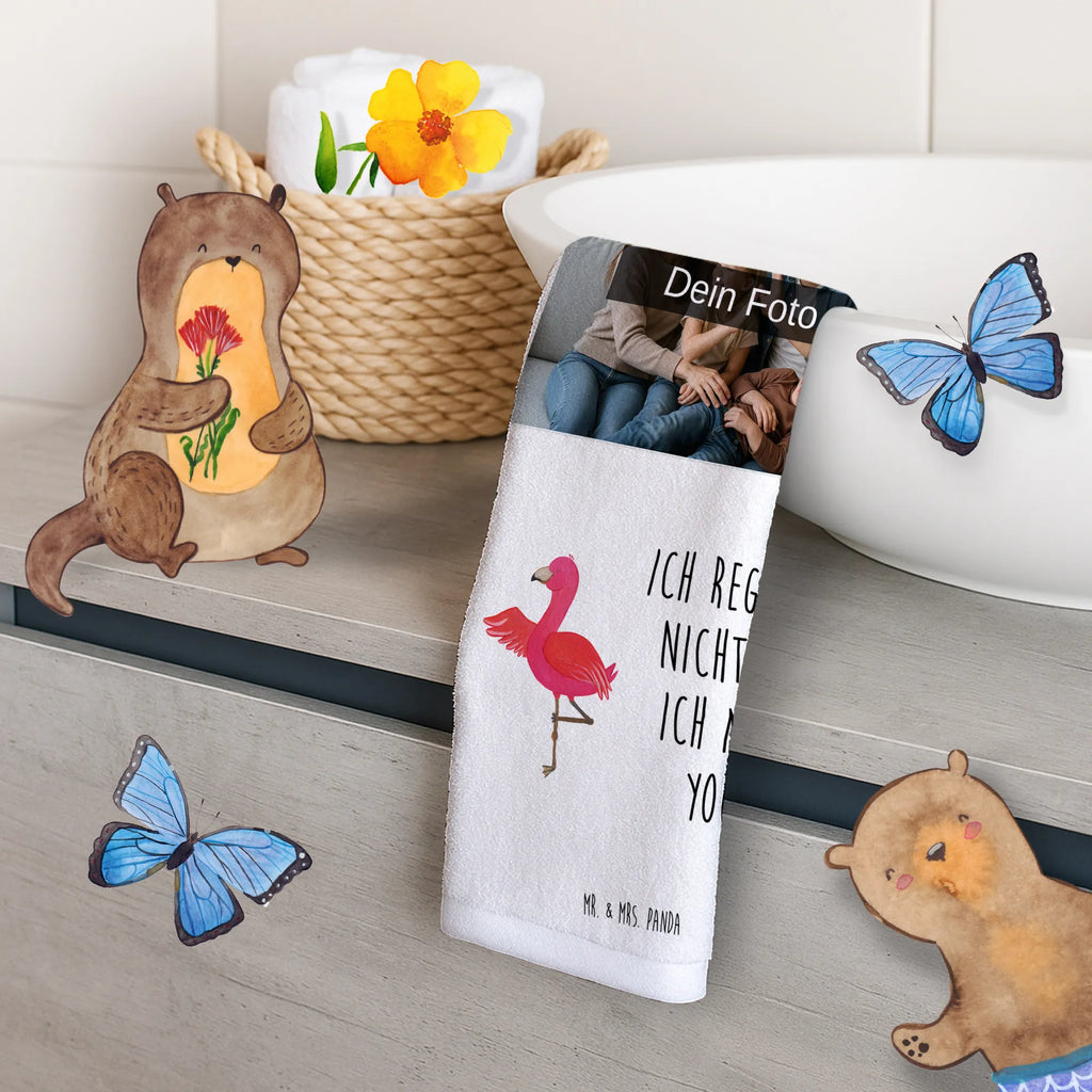 Personalisiertes Foto Gästehandtuch Flamingo Yoga Personalisiertes Gästehandtuch Mit Foto, Gästehandtuch Beige Mit Foto, Gästehandtuch Bad Mit Foto, Gästehandtuch Set Mit Foto, Gästehandtuch Mit Bordüre Und Bild, Gästehandtuch Badezimmer Mit Bild, Gästehandtuch 30x50 Mit Bild, Handtuch Gästeformat Mit Foto, Handtuch Für Gäste Mit Foto, Gästehandtuch Bunt Mit Foto, Handtuch Für Toilette Mit Bild, Gästehandtuch Bio Baumwolle Mit Bild, Waschhandtuch Mit Foto, Gästehandtuch Hochwertig Mit Foto, Gästehandtuch Pflegeleicht Mit Foto, Gästehandtuch Waschbar Mit Bild, Gästehandtuch Saugfähig Mit Foto, Handtuch Gästezimmer Mit Foto, Gästehandtuch Für Hotels Mit Foto, Kleines Handtuch Mit Foto, Gästehandtuch Grau Mit Bild, Gästehandtücher Mit Bild, Handtuch Klein Mit Bild, Gästehandtuch Modern Mit Foto, Gästehandtuch Schwarz Mit Foto, Handtuch Für Gäste-WC Mit Foto, Gästehandtuch Nachhaltig Mit Bild, Gästehandtuch Strapazierfähig Mit Foto, Gästehandtuch Baumwolle Mit Foto, Gäste-Tuch Mit Eigenem Foto, Gästehandtuch Mit Muster Und Foto, Gästehandtuch Weiß Mit Foto, Gästehandtuch Mit Foto, Gästehandtuch Ökologisch Mit Foto, Gästehandtuch Schnell Trocknend Mit Bild, Gästehandtuch Klassisch Mit Bild, Gästehandtuch Weich Mit Bild, Flamingo, Yoga, Vogel, Ärger, Entspannung, Namaste, Achtsamkeit, Tiefenentspannung, Aufregen, Yoga-Übung
