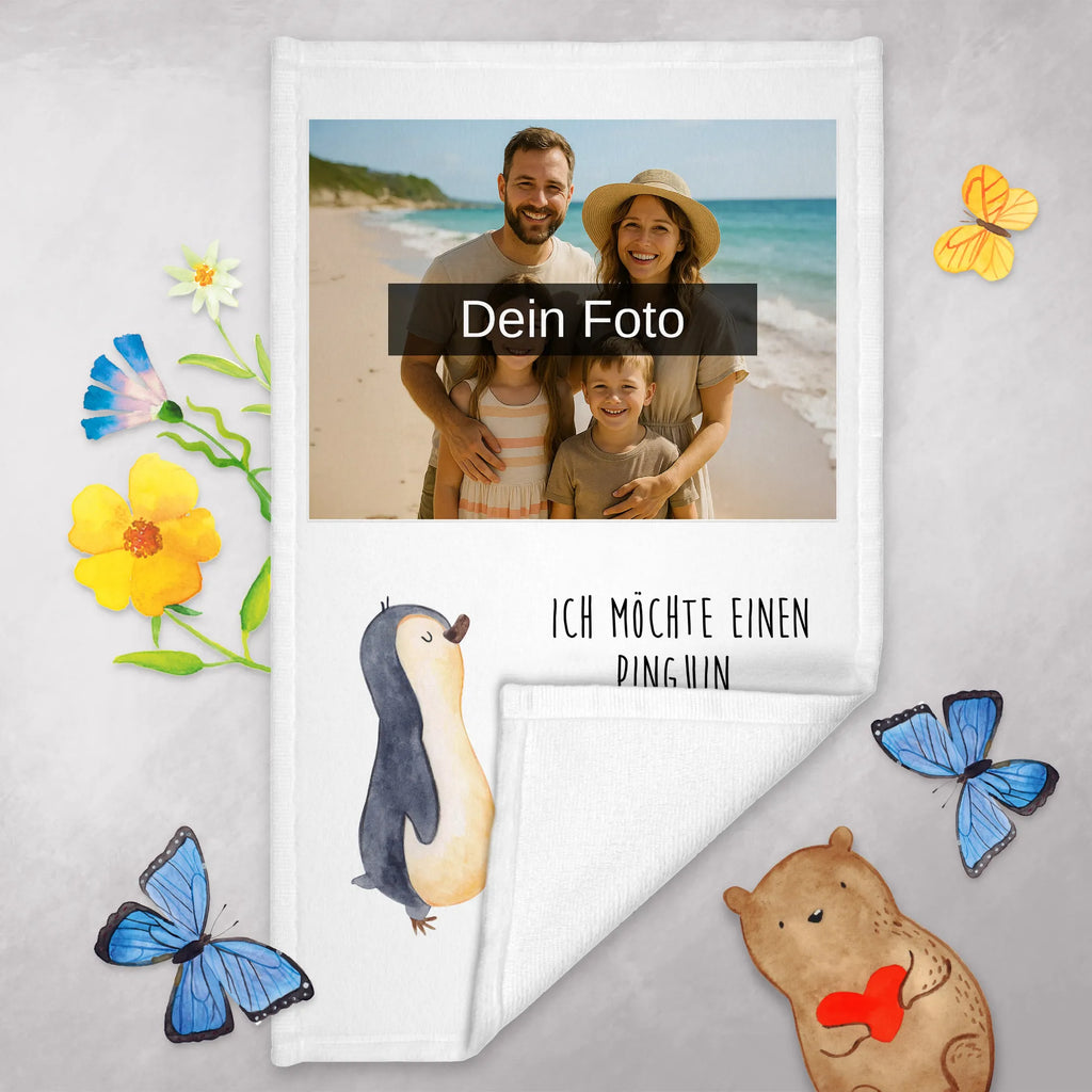 Personalisiertes Foto Gästehandtuch Pinguin marschieren Handtuch Gästeformat Mit Foto, Handtuch Gästezimmer Mit Foto, Gästehandtuch Modern Mit Foto, Gästehandtuch Waschbar Mit Bild, Gästehandtücher Mit Bild, Gästehandtuch Bunt Mit Foto, Gästehandtuch Schwarz Mit Foto, Gästehandtuch Beige Mit Foto, Gästehandtuch Hochwertig Mit Foto, Gästehandtuch Badezimmer Mit Bild, Handtuch Klein Mit Bild, Gästehandtuch Für Hotels Mit Foto, Gästehandtuch Weich Mit Bild, Gästehandtuch Bad Mit Foto, Waschhandtuch Mit Foto, Gästehandtuch Nachhaltig Mit Bild, Gästehandtuch Weiß Mit Foto, Gästehandtuch Ökologisch Mit Foto, Gästehandtuch 30x50 Mit Bild, Handtuch Für Toilette Mit Bild, Gästehandtuch Mit Bordüre Und Bild, Handtuch Für Gäste-WC Mit Foto, Gästehandtuch Set Mit Foto, Personalisiertes Gästehandtuch Mit Foto, Gästehandtuch Klassisch Mit Bild, Gästehandtuch Strapazierfähig Mit Foto, Kleines Handtuch Mit Foto, Gästehandtuch Baumwolle Mit Foto, Gästehandtuch Schnell Trocknend Mit Bild, Gäste-Tuch Mit Eigenem Foto, Gästehandtuch Grau Mit Bild, Gästehandtuch Bio Baumwolle Mit Bild, Gästehandtuch Mit Muster Und Foto, Gästehandtuch Mit Foto, Handtuch Für Gäste Mit Foto, Gästehandtuch Saugfähig Mit Foto, Gästehandtuch Pflegeleicht Mit Foto, Pinguin, Schwester, Pinguine, Frühaufsteher, Bruder, Familie, Langschläfer
