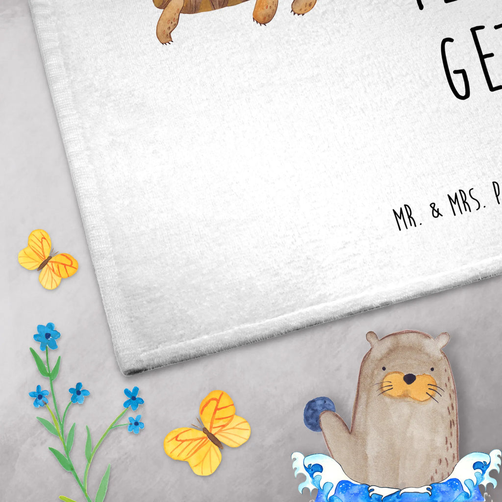 Personalisiertes Foto Gästehandtuch Schildkröte Marschieren Gästehandtuch Hochwertig Mit Foto, Gästehandtuch Grau Mit Bild, Gästehandtuch Bad Mit Foto, Gästehandtuch Klassisch Mit Bild, Gästehandtuch Mit Muster Und Foto, Gästehandtuch Weiß Mit Foto, Gästehandtuch Schnell Trocknend Mit Bild, Handtuch Gästezimmer Mit Foto, Gästehandtuch Nachhaltig Mit Bild, Gästehandtuch Mit Bordüre Und Bild, Gästehandtuch Modern Mit Foto, Gästehandtuch Weich Mit Bild, Handtuch Für Toilette Mit Bild, Handtuch Für Gäste Mit Foto, Handtuch Gästeformat Mit Foto, Gästehandtuch Ökologisch Mit Foto, Gästehandtuch Bio Baumwolle Mit Bild, Gästehandtuch Strapazierfähig Mit Foto, Gästehandtuch Schwarz Mit Foto, Gästehandtuch Pflegeleicht Mit Foto, Gästehandtuch Mit Foto, Gästehandtuch Für Hotels Mit Foto, Gästehandtuch Beige Mit Foto, Handtuch Klein Mit Bild, Gästehandtuch Waschbar Mit Bild, Gästehandtuch Saugfähig Mit Foto, Gästehandtuch Set Mit Foto, Waschhandtuch Mit Foto, Personalisiertes Gästehandtuch Mit Foto, Kleines Handtuch Mit Foto, Gästehandtuch Badezimmer Mit Bild, Handtuch Für Gäste-WC Mit Foto, Gästehandtuch 30x50 Mit Bild, Gäste-Tuch Mit Eigenem Foto, Gästehandtücher Mit Bild, Gästehandtuch Baumwolle Mit Foto, Gästehandtuch Bunt Mit Foto, Meerestiere, Meer, Urlaub, Reiselust, Inspiration, Lieblingsmensch, Schildkröten, get lost, Neustart, Schildkröte, Abenteuer, Motivation