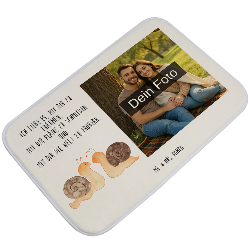 Personalisierte Foto Badematte Schnecken Liebe Badematte selber gestalten, Werbegeschenk Mit Foto, Badvorleger Für Badewanne Mit Bild, Weicher Badvorleger Mit Bild, Badvorleger Mit Eigenem Motiv, Gäste-WC Badvorleger Mit Foto, Badezimmer Matte Mit Foto, Badematte Mit Foto, Badvorleger Mit Eigenem Foto, Badvorleger Mit Wunschbild, Gemusterter Badvorleger Mit Bild, Foto Badvorleger Für Dusche, Bad Fußmatte Mit Bild, Badvorleger Baumwolle Mit Bild, Rutschfester Badvorleger Mit Foto, Badezimmerteppich Mit Foto, Rechteckiger Badvorleger Mit Bild, Werbegeschenk Mit Logo, Badvorleger Mikrofaser Mit Foto, Badvorleger Mit Foto, Badematten Set Mit Foto, Personaliserter Badvorleger Mit Foto, Badvorleger Mit Fotodruck, Waschbarer Badvorleger Mit Foto, Badgarnitur Mit Foto, Teppich Fürs Bad Mit Eigenem Bild, Badematte Rutschfest Mit Foto, Moderner Badvorleger Mit Bild, Vintage Badvorleger Mit Foto, Badvorleger Mit Bild, Badmatte Waschbar Mit Foto, Badvorleger Groß Mit Foto, Badezimmermatte Mit Foto, Badematte mit Foto, Runder Badvorleger Mit Foto, Firmengeschenk Mit Eigenem Logo, Schwarzer Badvorleger Mit Bild, Badvorleger Klein Mit Bild, Badläufer Mit Bild, Weißer Badvorleger Mit Foto, Saugfähiger Badvorleger Mit Foto, Duschvorleger Mit Foto, Badvorleger Selbst Gestalten Mit Foto, Badteppich Mit Bild, Klassischer Badvorleger Mit Foto, Design Badvorleger Mit Eigenem Foto, Liebe, Partner, Freund, Freundin, Ehemann, Ehefrau, Heiraten, Verlobung, Heiratsantrag, Liebesgeschenk, Jahrestag, Hocheitstag