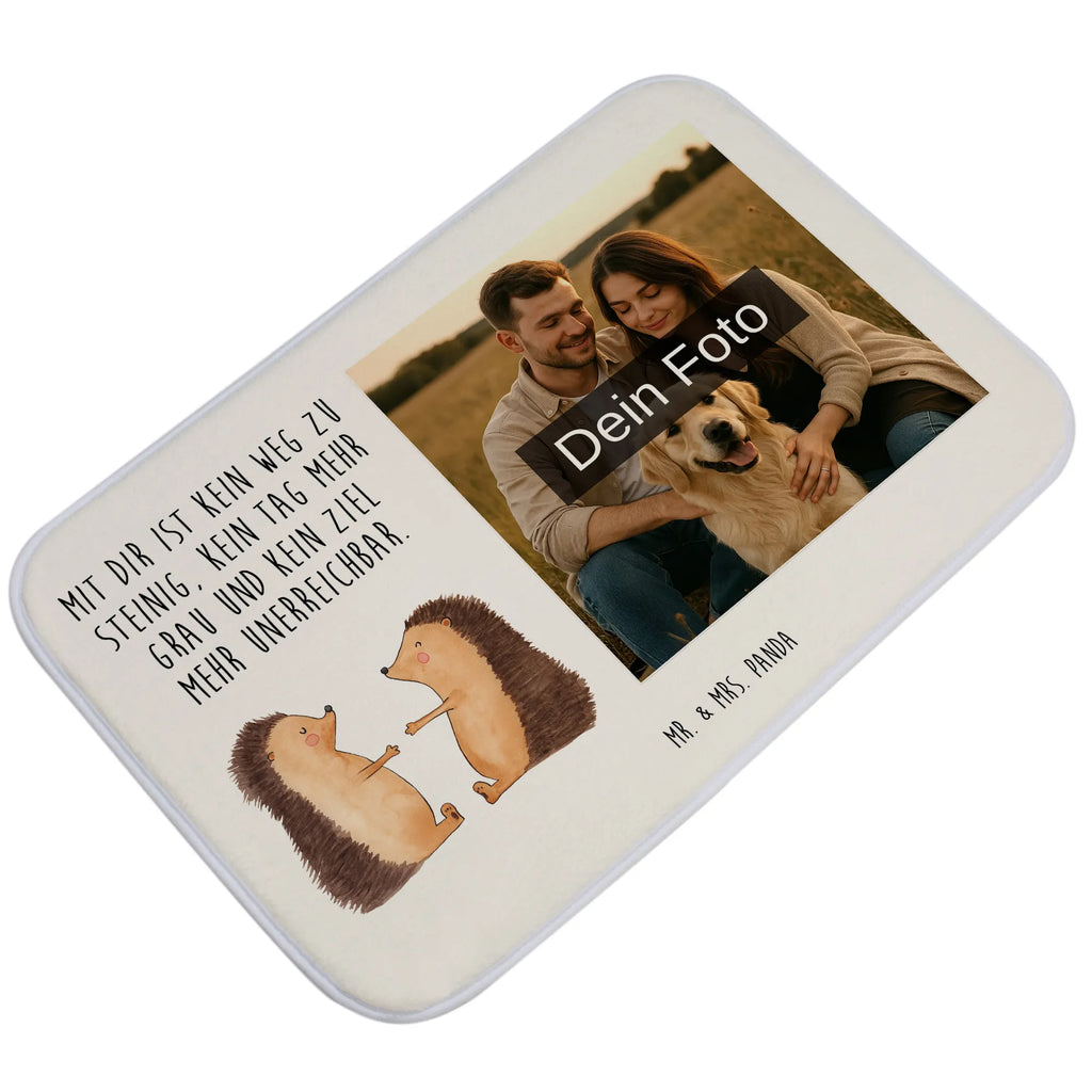 Personalisierte Foto Badematte Igel Liebe Badematte mit Foto, Badezimmer Matte Mit Foto, Badvorleger Mikrofaser Mit Foto, Gäste-WC Badvorleger Mit Foto, Badematte Mit Foto, Rechteckiger Badvorleger Mit Bild, Badläufer Mit Bild, Rutschfester Badvorleger Mit Foto, Weißer Badvorleger Mit Foto, Runder Badvorleger Mit Foto, Foto Badvorleger Für Dusche, Duschvorleger Mit Foto, Badvorleger Mit Wunschbild, Badvorleger Baumwolle Mit Bild, Vintage Badvorleger Mit Foto, Badmatte Waschbar Mit Foto, Werbegeschenk Mit Foto, Badezimmermatte Mit Foto, Weicher Badvorleger Mit Bild, Personaliserter Badvorleger Mit Foto, Bad Fußmatte Mit Bild, Badgarnitur Mit Foto, Badvorleger Mit Eigenem Foto, Badvorleger Klein Mit Bild, Gemusterter Badvorleger Mit Bild, Saugfähiger Badvorleger Mit Foto, Firmengeschenk Mit Eigenem Logo, Klassischer Badvorleger Mit Foto, Teppich Fürs Bad Mit Eigenem Bild, Moderner Badvorleger Mit Bild, Badvorleger Mit Foto, Design Badvorleger Mit Eigenem Foto, Badezimmerteppich Mit Foto, Badvorleger Selbst Gestalten Mit Foto, Badematte Rutschfest Mit Foto, Badteppich Mit Bild, Badvorleger Mit Bild, Waschbarer Badvorleger Mit Foto, Badematten Set Mit Foto, Badvorleger Mit Fotodruck, Badvorleger Groß Mit Foto, Badvorleger Für Badewanne Mit Bild, Badvorleger Mit Eigenem Motiv, Werbegeschenk Mit Logo, Schwarzer Badvorleger Mit Bild, Badematte selber gestalten, Liebe, Partner, Freund, Freundin, Ehemann, Ehefrau, Heiraten, Verlobung, Heiratsantrag, Liebesgeschenk, Jahrestag, Hocheitstag, Verheiratet, Geschenk, Liebesbeweis, Igel, Verlobt, Verliebt, Hochzeit, Hochzeitstag