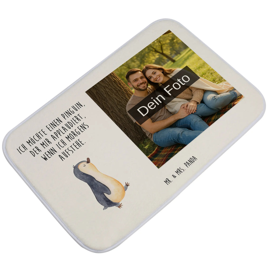 Personalisierte Foto Badematte Pinguin marschieren Badvorleger Baumwolle Mit Bild, Badematte Rutschfest Mit Foto, Badematte mit Foto, Bad Fußmatte Mit Bild, Gemusterter Badvorleger Mit Bild, Rechteckiger Badvorleger Mit Bild, Duschvorleger Mit Foto, Schwarzer Badvorleger Mit Bild, Badematten Set Mit Foto, Badgarnitur Mit Foto, Badvorleger Für Badewanne Mit Bild, Teppich Fürs Bad Mit Eigenem Bild, Badvorleger Mit Wunschbild, Badvorleger Klein Mit Bild, Design Badvorleger Mit Eigenem Foto, Foto Badvorleger Für Dusche, Werbegeschenk Mit Logo, Badläufer Mit Bild, Badvorleger Mit Eigenem Foto, Badezimmerteppich Mit Foto, Gäste-WC Badvorleger Mit Foto, Weicher Badvorleger Mit Bild, Badteppich Mit Bild, Badvorleger Groß Mit Foto, Badvorleger Mit Eigenem Motiv, Badematte Mit Foto, Badvorleger Mikrofaser Mit Foto, Klassischer Badvorleger Mit Foto, Runder Badvorleger Mit Foto, Badezimmer Matte Mit Foto, Vintage Badvorleger Mit Foto, Badvorleger Mit Foto, Saugfähiger Badvorleger Mit Foto, Moderner Badvorleger Mit Bild, Badvorleger Mit Bild, Personaliserter Badvorleger Mit Foto, Badezimmermatte Mit Foto, Weißer Badvorleger Mit Foto, Werbegeschenk Mit Foto, Badvorleger Selbst Gestalten Mit Foto, Badvorleger Mit Fotodruck, Badmatte Waschbar Mit Foto, Badematte selber gestalten, Waschbarer Badvorleger Mit Foto, Firmengeschenk Mit Eigenem Logo, Rutschfester Badvorleger Mit Foto, Pinguin, Bruder, Langschläfer, Familie, Schwester, Pinguine, Frühaufsteher