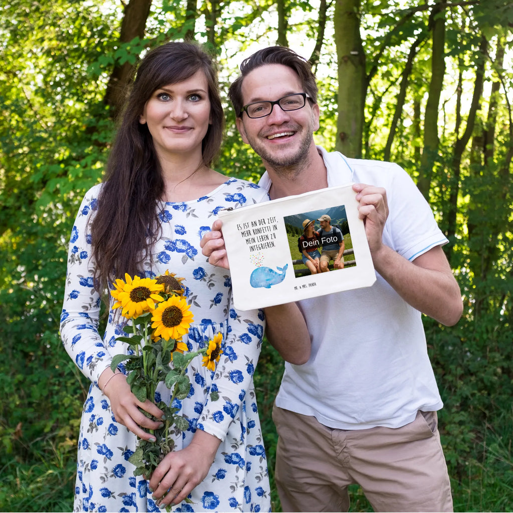 Personalisierte Foto Schminktasche Wal Konfetti Schminktasche Mit Foto, Personalisierte Schminktasche Mit Foto, Schminktasche Mit Eigenem Bild, Schminktasche Mit Wunschfoto, Kosmetiktasche Mit Foto, Make-Up Tasche Mit Foto, Schminktäschchen Mit Bild, Schminkbeutel Mit Fotodruck, Kulturbeutel Damen Mit Foto, Kosmetiktasche Damen Mit Bild, Schminktasche Klein Mit Foto, Schminktasche Groß Mit Bild, Schminktasche Reise Mit Foto, Schminktasche Für Unterwegs Mit Foto, Schminktasche Zum Aufhängen Mit Bild, Schminktasche Mit Reißverschluss Und Foto, Schminktasche Mit Fächern Und Bild, Schminktasche Stoff Mit Eigenem Foto, Schminktasche Leder Mit Fotodruck, Schminktasche Nachhaltig Mit Bild, Schminktasche Mit Muster Und Foto, Schminktasche Blumen Mit Foto, Schminktasche Tiermotiv Mit Eigenem Bild, Kosmetiktasche Für Handtasche Mit Foto, Kosmetiktasche Zum Mitnehmen Mit Bild, Kosmetiktasche Organizer Mit Foto, Reise-Kosmetiktasche Mit Eigenem Motiv, Schminktasche Geschenk Mit Foto, Schminktasche Für Teenager Mit Bild, Schminktasche Für Mädchen Mit Foto, Aufbewahrung Für Schminke Mit Foto, Stifteaufbewahrung Mit Bild, Stiftetasche Mit Eigenem Foto, Meerestiere, Meer, Urlaub, Wal, Konfetti, Wale, Motivation, Neuanfang, Trennung, Diät, Abnehmen, Neustart, Lebensabschnitt, Geburtstag