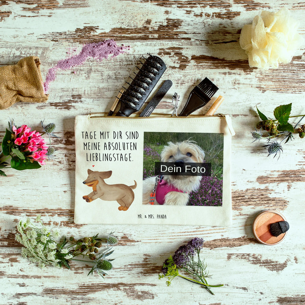 Personalisierte Foto Schminktasche Hund Dackel Kosmetiktasche Damen Mit Bild, Schminktasche Mit Foto, Schminktasche Klein Mit Foto, Kulturbeutel Damen Mit Foto, Schminktäschchen Mit Bild, Kosmetiktasche Zum Mitnehmen Mit Bild, Schminktasche Für Teenager Mit Bild, Schminktasche Leder Mit Fotodruck, Schminktasche Nachhaltig Mit Bild, Schminktasche Geschenk Mit Foto, Kosmetiktasche Für Handtasche Mit Foto, Schminktasche Mit Reißverschluss Und Foto, Schminktasche Mit Eigenem Bild, Reise-Kosmetiktasche Mit Eigenem Motiv, Schminktasche Blumen Mit Foto, Stiftetasche Mit Eigenem Foto, Schminktasche Mit Muster Und Foto, Kosmetiktasche Organizer Mit Foto, Personalisierte Schminktasche Mit Foto, Schminktasche Mit Wunschfoto, Schminktasche Für Mädchen Mit Foto, Schminktasche Zum Aufhängen Mit Bild, Schminktasche Mit Fächern Und Bild, Schminktasche Tiermotiv Mit Eigenem Bild, Stifteaufbewahrung Mit Bild, Schminktasche Stoff Mit Eigenem Foto, Aufbewahrung Für Schminke Mit Foto, Schminktasche Reise Mit Foto, Schminkbeutel Mit Fotodruck, Schminktasche Für Unterwegs Mit Foto, Make-Up Tasche Mit Foto, Kosmetiktasche Mit Foto, Schminktasche Groß Mit Bild, Hund, Hundemotiv, Haustier, Hunderasse, Tierliebhaber, Hundebesitzer, Sprüche, happy dog, Dackel, Dachshund, Hunde