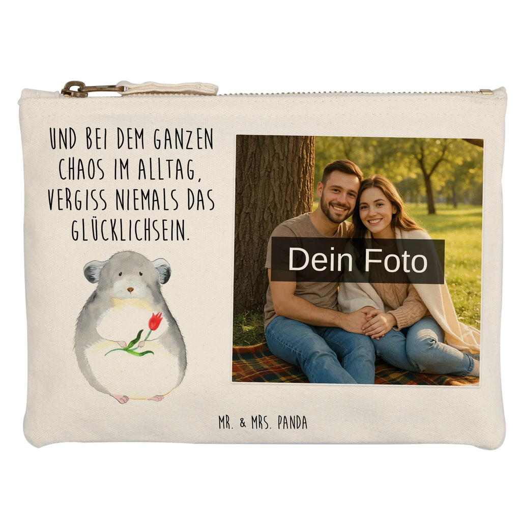 Personalisierte Foto Schminktasche Chinchilla Blume Personalisierte Schminktasche Mit Foto, Kosmetiktasche Zum Mitnehmen Mit Bild, Schminkbeutel Mit Fotodruck, Schminktasche Leder Mit Fotodruck, Schminktasche Für Mädchen Mit Foto, Schminktasche Geschenk Mit Foto, Stiftetasche Mit Eigenem Foto, Schminktasche Für Teenager Mit Bild, Schminktasche Mit Reißverschluss Und Foto, Schminktäschchen Mit Bild, Schminktasche Groß Mit Bild, Schminktasche Blumen Mit Foto, Schminktasche Nachhaltig Mit Bild, Kosmetiktasche Organizer Mit Foto, Kosmetiktasche Mit Foto, Make-Up Tasche Mit Foto, Schminktasche Mit Wunschfoto, Stifteaufbewahrung Mit Bild, Schminktasche Zum Aufhängen Mit Bild, Schminktasche Für Unterwegs Mit Foto, Schminktasche Reise Mit Foto, Kulturbeutel Damen Mit Foto, Schminktasche Stoff Mit Eigenem Foto, Schminktasche Klein Mit Foto, Kosmetiktasche Für Handtasche Mit Foto, Schminktasche Mit Foto, Schminktasche Tiermotiv Mit Eigenem Bild, Reise-Kosmetiktasche Mit Eigenem Motiv, Schminktasche Mit Fächern Und Bild, Kosmetiktasche Damen Mit Bild, Aufbewahrung Für Schminke Mit Foto, Schminktasche Mit Eigenem Bild, Schminktasche Mit Muster Und Foto, Tiermotive, Gute Laune, lustige Sprüche, Tiere, Büroalltag, Chinchillas, Büro, traurig sein, Depressionen, Kummer, Liebeskummer, Glücklichsein, Chinchilla, Chaos