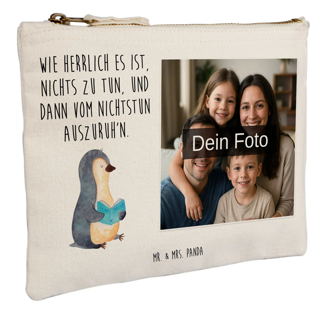 Personalisierte Foto Schminktasche Pinguin Buch Schminktasche Reise Mit Foto, Stiftetasche Mit Eigenem Foto, Kosmetiktasche Für Handtasche Mit Foto, Schminktasche Für Teenager Mit Bild, Schminktasche Mit Fächern Und Bild, Reise-Kosmetiktasche Mit Eigenem Motiv, Schminktasche Mit Muster Und Foto, Schminktasche Blumen Mit Foto, Kosmetiktasche Zum Mitnehmen Mit Bild, Aufbewahrung Für Schminke Mit Foto, Schminktasche Geschenk Mit Foto, Kosmetiktasche Damen Mit Bild, Schminktasche Groß Mit Bild, Schminktasche Stoff Mit Eigenem Foto, Schminktasche Leder Mit Fotodruck, Make-Up Tasche Mit Foto, Schminktäschchen Mit Bild, Kosmetiktasche Mit Foto, Personalisierte Schminktasche Mit Foto, Schminktasche Für Mädchen Mit Foto, Schminktasche Klein Mit Foto, Schminktasche Mit Foto, Schminktasche Mit Eigenem Bild, Schminktasche Mit Wunschfoto, Schminktasche Für Unterwegs Mit Foto, Schminktasche Zum Aufhängen Mit Bild, Schminktasche Tiermotiv Mit Eigenem Bild, Schminkbeutel Mit Fotodruck, Stifteaufbewahrung Mit Bild, Schminktasche Mit Reißverschluss Und Foto, Kulturbeutel Damen Mit Foto, Schminktasche Nachhaltig Mit Bild, Kosmetiktasche Organizer Mit Foto, Pinguin, Lesen, Freizeit, Faulenzen, Pinguine, Ferien, Bücherwurm, Buch, Nichtstun, Urlaub