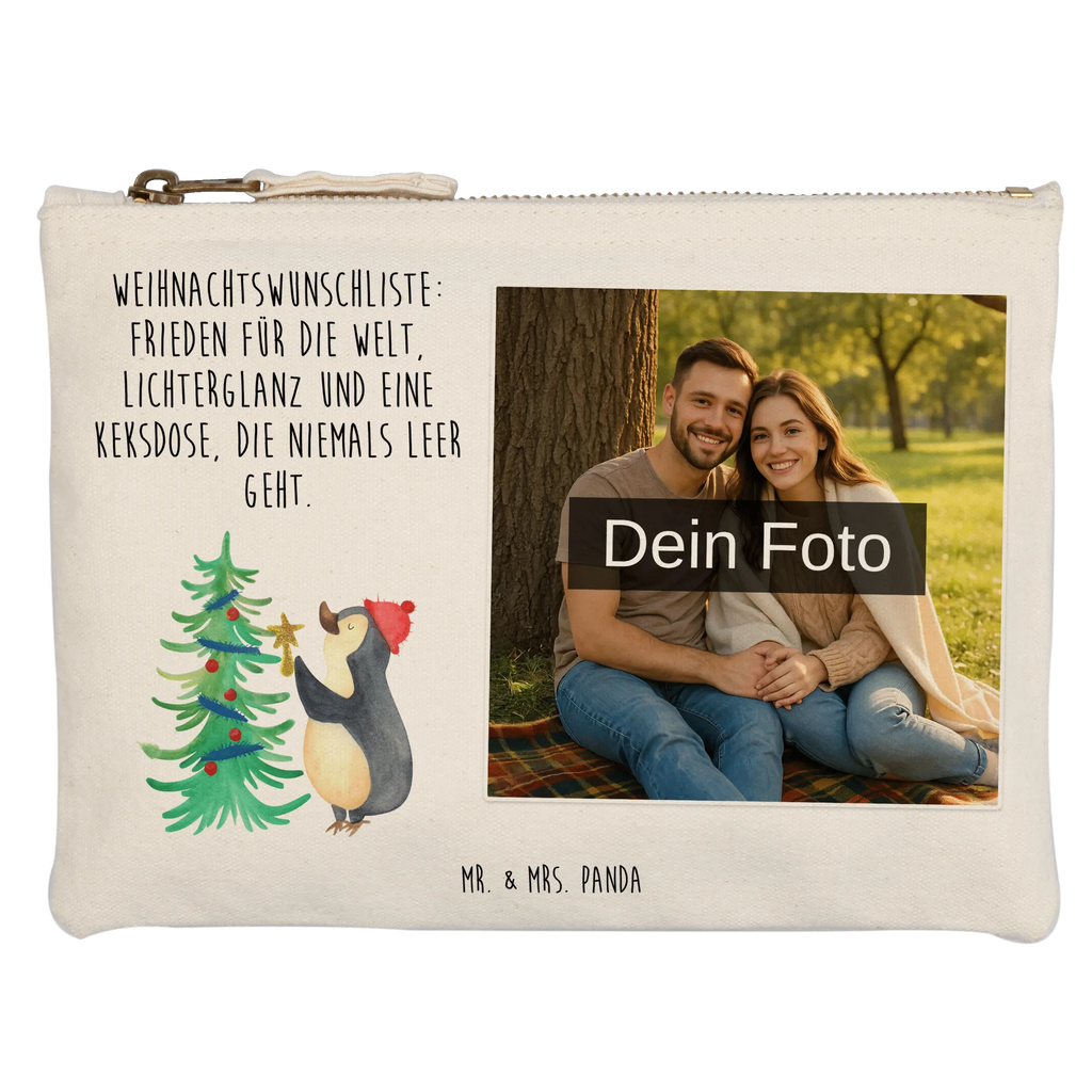 Personalisierte Foto Schminktasche Pinguin Weihnachtsbaum Schminktäschchen Mit Bild, Schminktasche Für Mädchen Mit Foto, Kosmetiktasche Organizer Mit Foto, Schminktasche Stoff Mit Eigenem Foto, Schminktasche Mit Wunschfoto, Kosmetiktasche Für Handtasche Mit Foto, Schminktasche Groß Mit Bild, Kosmetiktasche Zum Mitnehmen Mit Bild, Schminktasche Für Unterwegs Mit Foto, Kosmetiktasche Damen Mit Bild, Schminktasche Blumen Mit Foto, Schminktasche Leder Mit Fotodruck, Schminktasche Geschenk Mit Foto, Reise-Kosmetiktasche Mit Eigenem Motiv, Schminktasche Mit Muster Und Foto, Kosmetiktasche Mit Foto, Stifteaufbewahrung Mit Bild, Stiftetasche Mit Eigenem Foto, Make-Up Tasche Mit Foto, Schminktasche Tiermotiv Mit Eigenem Bild, Schminktasche Mit Eigenem Bild, Schminktasche Klein Mit Foto, Personalisierte Schminktasche Mit Foto, Schminktasche Zum Aufhängen Mit Bild, Schminktasche Für Teenager Mit Bild, Schminktasche Reise Mit Foto, Schminktasche Mit Fächern Und Bild, Aufbewahrung Für Schminke Mit Foto, Kulturbeutel Damen Mit Foto, Schminkbeutel Mit Fotodruck, Schminktasche Mit Reißverschluss Und Foto, Schminktasche Nachhaltig Mit Bild, Schminktasche Mit Foto, Winter, Weihnachten, Weihnachtsdeko, Nikolaus, Advent, Heiligabend, Wintermotiv, Pinguin