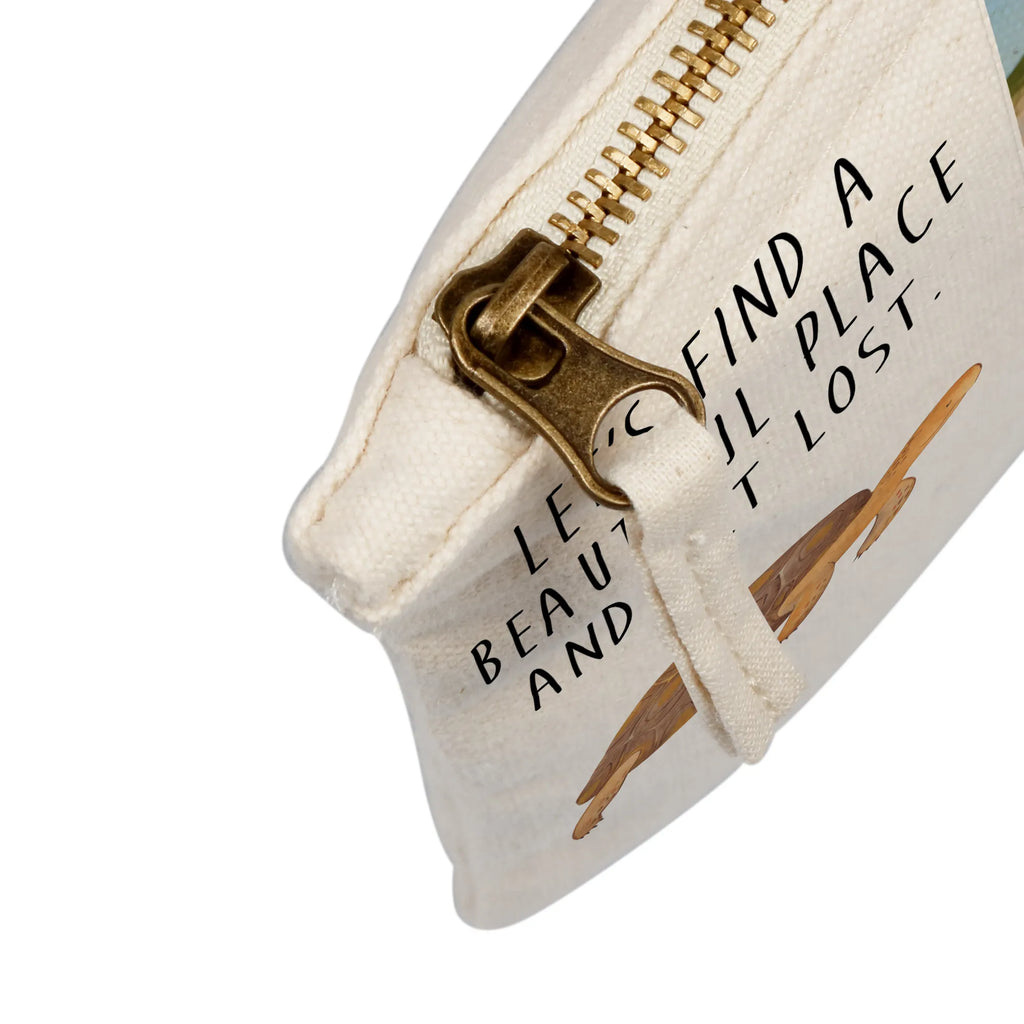 Personalisierte Foto Schminktasche Schildkröte Marschieren Make-Up Tasche Mit Foto, Kosmetiktasche Organizer Mit Foto, Schminktasche Zum Aufhängen Mit Bild, Schminktasche Nachhaltig Mit Bild, Personalisierte Schminktasche Mit Foto, Schminktasche Mit Fächern Und Bild, Schminktasche Für Mädchen Mit Foto, Stifteaufbewahrung Mit Bild, Schminktasche Stoff Mit Eigenem Foto, Kulturbeutel Damen Mit Foto, Schminktasche Mit Foto, Kosmetiktasche Damen Mit Bild, Kosmetiktasche Mit Foto, Schminktasche Leder Mit Fotodruck, Schminktasche Für Teenager Mit Bild, Schminktasche Mit Reißverschluss Und Foto, Schminktasche Mit Muster Und Foto, Schminktasche Blumen Mit Foto, Schminktasche Tiermotiv Mit Eigenem Bild, Kosmetiktasche Für Handtasche Mit Foto, Schminktäschchen Mit Bild, Schminktasche Groß Mit Bild, Schminktasche Mit Wunschfoto, Schminktasche Mit Eigenem Bild, Aufbewahrung Für Schminke Mit Foto, Kosmetiktasche Zum Mitnehmen Mit Bild, Schminkbeutel Mit Fotodruck, Schminktasche Für Unterwegs Mit Foto, Reise-Kosmetiktasche Mit Eigenem Motiv, Schminktasche Klein Mit Foto, Schminktasche Reise Mit Foto, Schminktasche Geschenk Mit Foto, Stiftetasche Mit Eigenem Foto, Meerestiere, Meer, Urlaub, Inspiration, Abenteuer, Schildkröte, Schildkröten, Reiselust, Motivation, get lost, Neustart, Lieblingsmensch