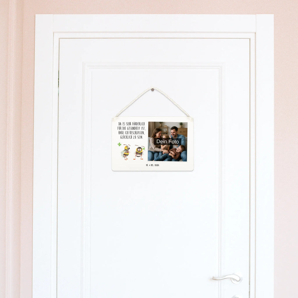 Personalisiertes Foto Deko Schild Hummeln Kleeblatt Deko Schild Für Balkon Mit Bild, Deko Wandtafel Mit Bild, Deko Schild Mit Urlaubsfoto, Deko Schild Mit Haustierfoto, Deko Schild Mit Foto, Türschild Mit Bild, Deko Schild Mit Persönlichem Motiv, Personalisiertes Deko Schild Mit Foto, Fotogeschenk Deko Schild, Handgemachtes Deko Schild Mit Wunschfoto, Deko Schild Selbst Gestalten Mit Foto, Geschenk Deko Schild Mit Foto, Wandschild Mit Foto, Deko Schild Mit Eigenem Bild, Deko Schild Für Garten Mit Foto, Rustikales Deko Schild Mit Bild, Vintage Deko Schild Mit Foto, Deko Schild Mit Familienfoto, Deko Schild Mit Fotodruck, Deko Schild Mit Foto Und Namen, Deko Schild Mit Wunschfoto, Foto Deko Schild Für Wohnzimmer, Dekoschild Mit Foto Und Text, Landhausstil Deko Schild Mit Bild, Kleines Deko Schild Mit Bild, Lustiges Deko Schild Mit Foto, Modernes Deko Schild Mit Wunschfoto, Deko Schild Zum Aufhängen Mit Foto, Holzschild Mit Foto, Deko Schild Zum Hinstellen Mit Bild, Metallschild Mit Wunschfoto, Deko Schild Mit Collage, Deko Schild Für Küche Mit Wunschfoto, Großes Deko Schild Mit Foto, Tiermotive, Gute Laune, lustige Sprüche, Tiere, glücklich sein, glücklich werden, Hummel, Spruch positiv, Biene, Biene Deko, Spruch schön, Spruch fröhlich