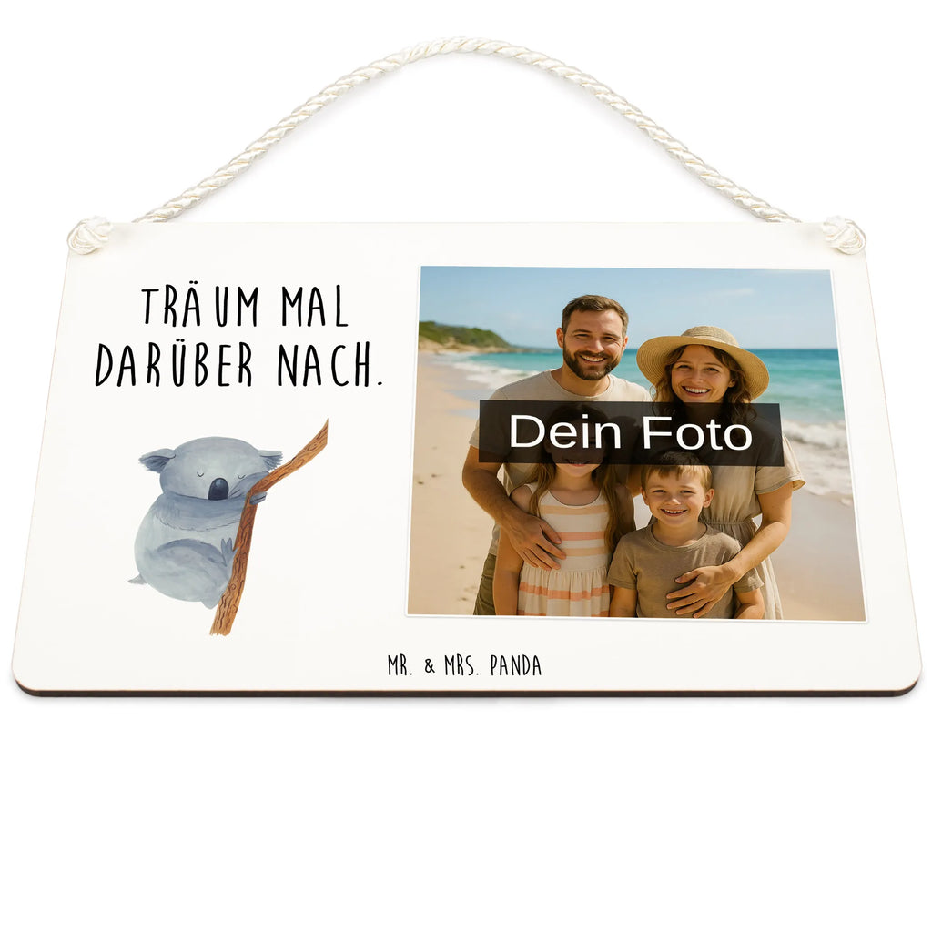 Personalisiertes Foto Deko Schild Koalabär Deko Schild Für Garten Mit Foto, Deko Schild Für Küche Mit Wunschfoto, Fotogeschenk Deko Schild, Deko Schild Mit Urlaubsfoto, Holzschild Mit Foto, Lustiges Deko Schild Mit Foto, Modernes Deko Schild Mit Wunschfoto, Handgemachtes Deko Schild Mit Wunschfoto, Deko Schild Mit Haustierfoto, Vintage Deko Schild Mit Foto, Geschenk Deko Schild Mit Foto, Türschild Mit Bild, Großes Deko Schild Mit Foto, Rustikales Deko Schild Mit Bild, Wandschild Mit Foto, Deko Schild Mit Foto, Deko Schild Zum Aufhängen Mit Foto, Metallschild Mit Wunschfoto, Deko Schild Zum Hinstellen Mit Bild, Landhausstil Deko Schild Mit Bild, Foto Deko Schild Für Wohnzimmer, Personalisiertes Deko Schild Mit Foto, Deko Schild Selbst Gestalten Mit Foto, Kleines Deko Schild Mit Bild, Deko Schild Mit Fotodruck, Deko Schild Mit Familienfoto, Deko Wandtafel Mit Bild, Deko Schild Mit Wunschfoto, Deko Schild Mit Foto Und Namen, Deko Schild Mit Eigenem Bild, Dekoschild Mit Foto Und Text, Deko Schild Mit Collage, Deko Schild Mit Persönlichem Motiv, Deko Schild Für Balkon Mit Bild, Tiermotive, Gute Laune, lustige Sprüche, Tiere, Traum, Bär, träumen, Schlafzimmer, Koala, schlafen, Koalabär, Traumland
