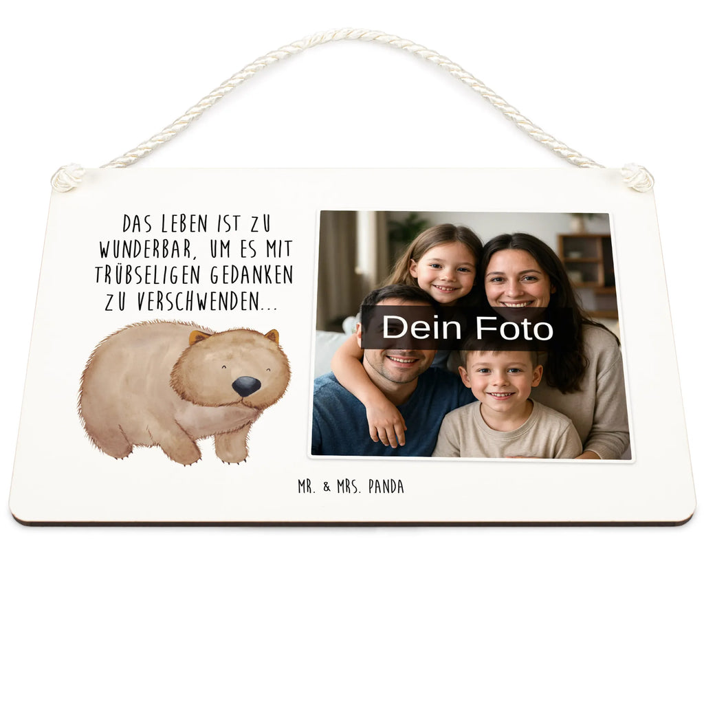 Personalisiertes Foto Deko Schild Wombat Türschild Mit Bild, Lustiges Deko Schild Mit Foto, Deko Schild Zum Aufhängen Mit Foto, Deko Schild Mit Familienfoto, Fotogeschenk Deko Schild, Deko Schild Mit Wunschfoto, Deko Schild Mit Foto, Deko Schild Mit Persönlichem Motiv, Deko Schild Mit Eigenem Bild, Großes Deko Schild Mit Foto, Deko Schild Für Garten Mit Foto, Dekoschild Mit Foto Und Text, Deko Schild Mit Haustierfoto, Deko Schild Mit Foto Und Namen, Holzschild Mit Foto, Metallschild Mit Wunschfoto, Personalisiertes Deko Schild Mit Foto, Modernes Deko Schild Mit Wunschfoto, Deko Schild Für Balkon Mit Bild, Handgemachtes Deko Schild Mit Wunschfoto, Deko Schild Zum Hinstellen Mit Bild, Rustikales Deko Schild Mit Bild, Geschenk Deko Schild Mit Foto, Deko Schild Mit Fotodruck, Wandschild Mit Foto, Foto Deko Schild Für Wohnzimmer, Deko Schild Mit Urlaubsfoto, Vintage Deko Schild Mit Foto, Deko Schild Selbst Gestalten Mit Foto, Deko Schild Für Küche Mit Wunschfoto, Deko Schild Mit Collage, Kleines Deko Schild Mit Bild, Landhausstil Deko Schild Mit Bild, Deko Wandtafel Mit Bild, Tiermotive, Gute Laune, lustige Sprüche, Tiere, Wombat, Das Leben ist schön, Spruch, Australien, Motivation