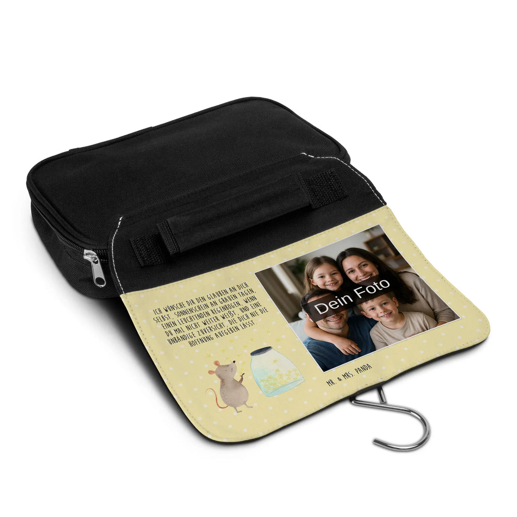 Personalisierter Foto Kulturbeutel Maus Sterne Kulturbeutel Mit Haustierfoto, Personalisierter Kulturbeutel Mit Wunschfoto, Kulturbeutel Stoff Mit Foto, Kulturbeutel Mit Familienfoto, Kulturbeutel Damen Mit Foto, Kulturtasche Mit Bild, Kulturbeutel Kinder Mit Wunschfoto, Waschbeutel Mit Eigenem Foto, Kulturbeutel Groß Mit Foto, Kulturbeutel Als Geschenk Mit Wunschfoto, Kulturbeutel Mit Reißverschluss Und Foto, Transparenter Kulturbeutel Mit Foto, Kosmetiktasche Mit Foto, Kulturbeutel Baumwolle Mit Wunschbild, Reisebeutel Mit Foto, Necessaire Mit Bild, Wasserdichter Kulturbeutel Mit Bild, Filz Kulturbeutel Mit Wunschbild, Kulturbeutel Mit Foto, Leder Kulturbeutel Mit Foto, Kulturbeutel Mit Haken Und Bild, Kulturbeutel Mit Urlaubserinnerung, Toilettentasche Mit Wunschbild, Kulturbeutel Mit Kinderbild, Kulturbeutel Herren Mit Bild, Kulturbeutel Klein Mit Bild, Fotogeschenk Kulturbeutel, Kompakter Kulturbeutel Mit Wunschfoto, Kulturbeutel Mit Spiegel Und Wunschbild, Kulturbeutel Selbst Gestalten Mit Foto, Kulturbeutel Für Reisen Mit Foto, Nachhaltiger Kulturbeutel Mit Wunschfoto, Kulturbeutel Mit Fächern Und Foto, Kulturbeutel Zum Aufhängen Mit Foto, Kunststoff Kulturbeutel Mit Foto, Kulturbeutel Set Mit Wunschfoto, Tiermotive, Gute Laune, lustige Sprüche, Tiere, Hoffnung, Maus, Sterne, Geburtstag, Wunsch, Kind, erstes Kind, Geburt, Träume, Taufgeschenk, Taufe, Kindergeburtstag, Schwangerschaft