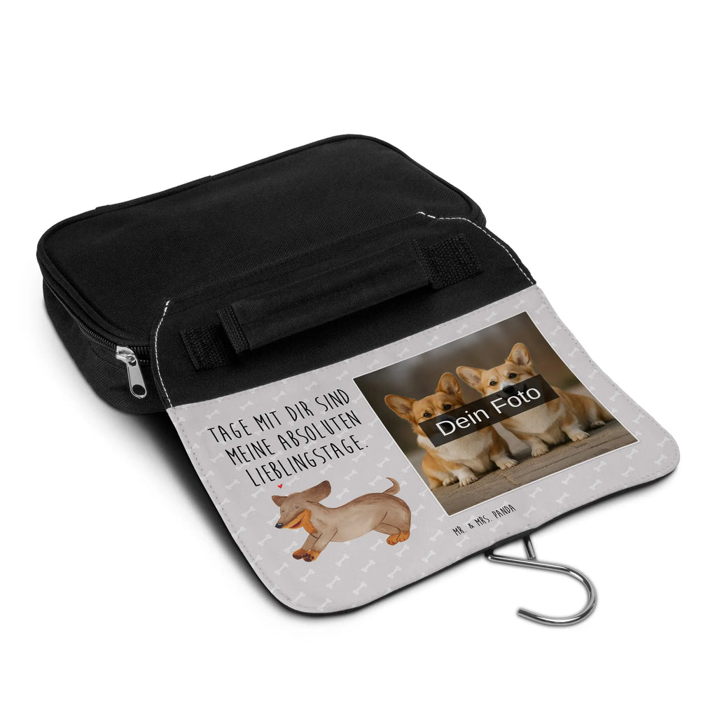 Personalisierter Foto Kulturbeutel Hund Dackel Kulturbeutel Mit Reißverschluss Und Foto, Leder Kulturbeutel Mit Foto, Kulturtasche Mit Bild, Toilettentasche Mit Wunschbild, Kulturbeutel Selbst Gestalten Mit Foto, Kulturbeutel Herren Mit Bild, Kulturbeutel Für Reisen Mit Foto, Filz Kulturbeutel Mit Wunschbild, Fotogeschenk Kulturbeutel, Necessaire Mit Bild, Waschbeutel Mit Eigenem Foto, Reisebeutel Mit Foto, Kosmetiktasche Mit Foto, Kompakter Kulturbeutel Mit Wunschfoto, Kulturbeutel Mit Spiegel Und Wunschbild, Kulturbeutel Set Mit Wunschfoto, Kulturbeutel Mit Foto, Kulturbeutel Mit Haken Und Bild, Kulturbeutel Groß Mit Foto, Kunststoff Kulturbeutel Mit Foto, Kulturbeutel Mit Familienfoto, Kulturbeutel Stoff Mit Foto, Kulturbeutel Mit Fächern Und Foto, Kulturbeutel Zum Aufhängen Mit Foto, Transparenter Kulturbeutel Mit Foto, Nachhaltiger Kulturbeutel Mit Wunschfoto, Personalisierter Kulturbeutel Mit Wunschfoto, Kulturbeutel Kinder Mit Wunschfoto, Kulturbeutel Mit Urlaubserinnerung, Kulturbeutel Mit Kinderbild, Kulturbeutel Baumwolle Mit Wunschbild, Kulturbeutel Mit Haustierfoto, Wasserdichter Kulturbeutel Mit Bild, Kulturbeutel Als Geschenk Mit Wunschfoto, Kulturbeutel Damen Mit Foto, Kulturbeutel Klein Mit Bild, Hund, Hundemotiv, Haustier, Hunderasse, Tierliebhaber, Hundebesitzer, Sprüche, Dachshund, Dackel, happy dog, Hunde