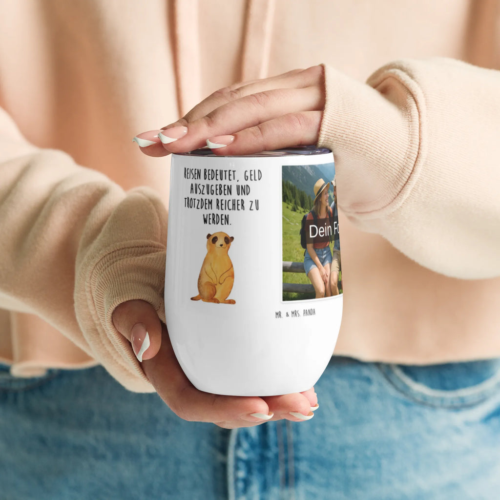 Personalisierter Foto Weinbecher Erdmännchen Umweltfreundliches Weinglas Mit Wunschfoto, Trinkbecher Wein Mit Bild, Weinbecher Für Picknick Mit Wunschfoto, Weinbecher Mit Lieblingsfoto, Weinglas Mit Fotodruck, Weinbecher Mit Haustierfoto, Foto-Becher Für Weinliebhaber, Bambus-Weinbecher Mit Foto, Weinglas Für Zuhause Mit Fotomotiv, Modernes Weinglas Mit Eigenem Foto, Spülmaschinenfestes Weinglas Mit Bild, Kelchglas Mit Eigenem Foto, Universalglas Mit Fotomotiv, Rustikaler Weinbecher Mit Foto, Acryl-Weinbecher Mit Fotodruck, Kunststoff-Weinglas Mit Wunschfoto, Mundgeblasenes Weinglas Mit Foto, Becher Für Wein Mit Fotomotiv, Reise-Weinbecher Mit Foto, Foto-Weinglas Für Hochzeit, Öko Weinglas Mit Foto, Weinkelch Aus Glas Mit Fotodruck, Kristallglas Mit Wunschfoto, Klassisches Weinglas Mit Wunschbild, Weinbecher Mit Wunschfoto, Weinbecher Mit Foto, Weinbecher Mit Urlaubsbild, Fotogeschenk Weinbecher, Weinbecher Aus Edelstahl Mit Foto, Weinbecher Mit Collage, Thermo-Weinbecher Mit Bild, Stapelbares Weinglas Mit Fotodruck, Weinbecher Mit Familienfoto, Geschenk-Weinbecher Mit Foto, Personalisierter Weinbecher Mit Bild, Weinglas Für Party Mit Bild, Weinbecher Für Camping Mit Fotodruck, Afrika, Wildtiere, Reisen, Roadtrip, Spruch, Weltreise, Erdmännchen, Traveling, Afrikareise