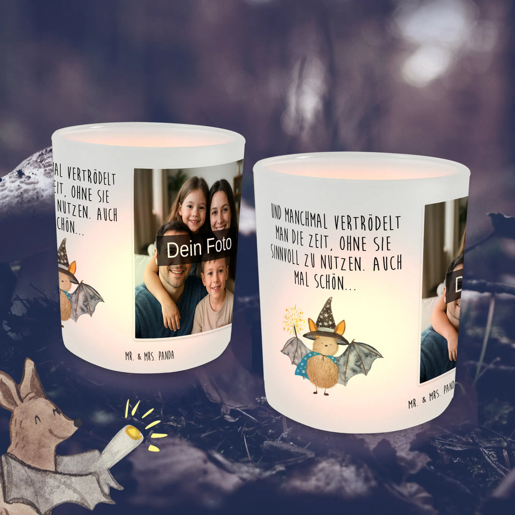 Personalisiertes Foto Windlicht Fledermaus Zauberer Teelichthalter mit Foto, Windlicht Kerzenhalter, Windlichter mit Foto, Windlicht Modern, Windlicht Draußen selber gestalten, Windlicht Handgemacht, Windlicht Terrasse, Windlicht Groß, Foto Teelichthalter, Windlicht Balkon, Windlicht Nachhaltig, Windlicht mit Foto, Windlicht Wohnzimmer, Windlicht Dekoration mit Foto, Windlicht Glas mit Wunschfoto, Teelichthalter Outdoor mit Foto, Windlicht Klein, Windlicht Romantisch, Windlicht Geschenk, Windlicht Laterne, Teelicht Glas mit Foto, Windlicht Vintage mit Foto, Windlicht Skandinavisch, Windlicht Für Draußen, Windlicht Design, Teelichthalter für draußen selber gestalten, Windlicht Garten mit Foto, Windlicht Boho, Teelichthalter mit Wunschfoto, Windlicht Outdoor, Tiermotive, Gute Laune, lustige Sprüche, Tiere, Frauen, Magier, Fledermäuse, Fledermaus, Zauberer, reinsteigern