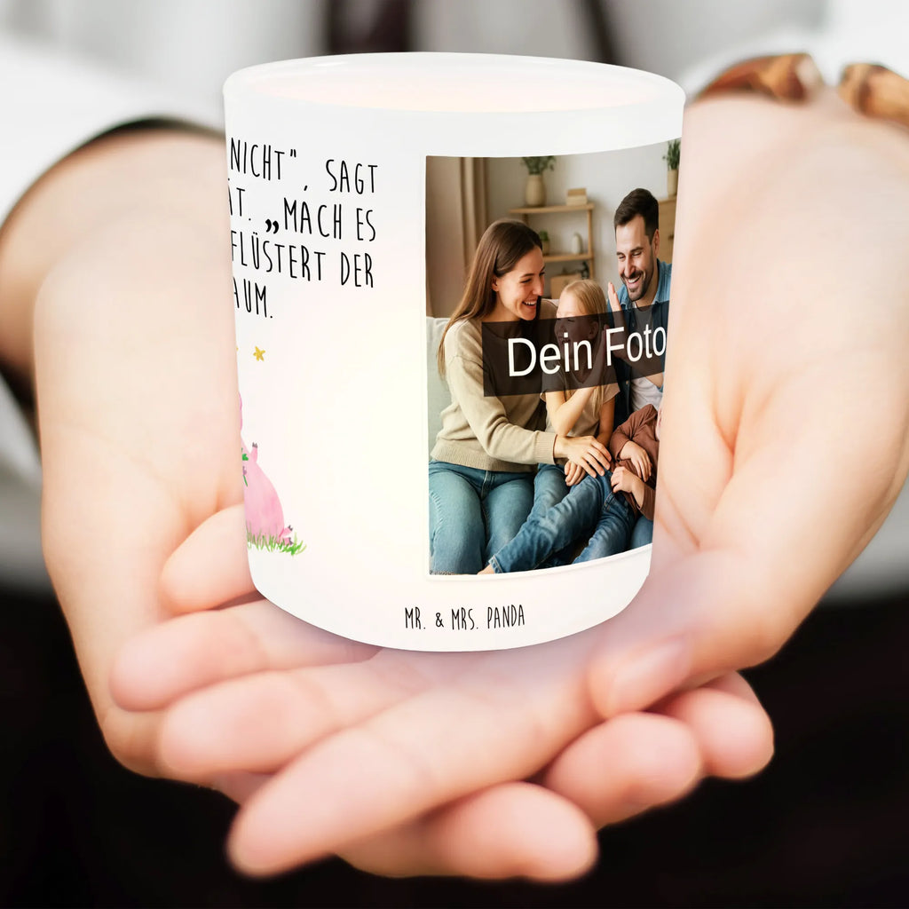 Personalisiertes Foto Windlicht Schwein Glück Teelichthalter mit Foto, Windlicht Nachhaltig, Windlicht Groß, Windlicht Laterne, Windlicht Handgemacht, Windlicht Boho, Windlichter mit Foto, Windlicht Geschenk, Windlicht Wohnzimmer, Windlicht Draußen selber gestalten, Teelichthalter Outdoor mit Foto, Windlicht Skandinavisch, Windlicht Balkon, Windlicht Romantisch, Windlicht Für Draußen, Windlicht mit Foto, Windlicht Terrasse, Teelichthalter für draußen selber gestalten, Foto Teelichthalter, Windlicht Modern, Teelicht Glas mit Foto, Windlicht Dekoration mit Foto, Windlicht Vintage mit Foto, Windlicht Outdoor, Windlicht Garten mit Foto, Windlicht Glas mit Wunschfoto, Windlicht Klein, Teelichthalter mit Wunschfoto, Windlicht Design, Windlicht Kerzenhalter, Tiermotive, Gute Laune, lustige Sprüche, Tiere, Schwein, Sterne, Ziele, Sernchen, Glücksschwein. Glück, Träume, Motivation, Glücksbringer, Schweinchen
