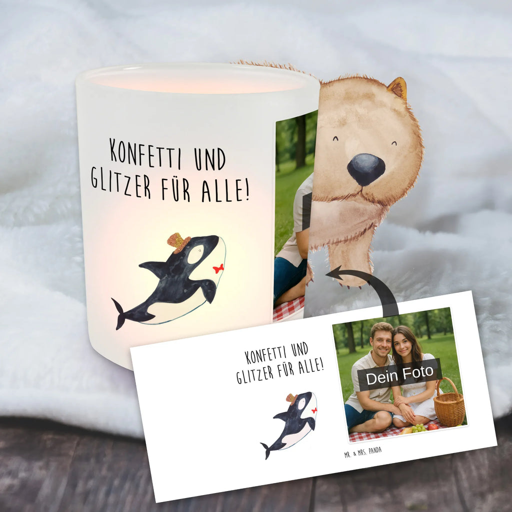 Personalisiertes Foto Windlicht Orca Zylinder Windlicht Balkon, Teelichthalter mit Foto, Teelichthalter mit Wunschfoto, Windlicht Kerzenhalter, Windlicht Wohnzimmer, Windlicht Boho, Windlicht Romantisch, Windlicht Handgemacht, Teelichthalter Outdoor mit Foto, Windlicht mit Foto, Windlicht Skandinavisch, Windlicht Terrasse, Windlicht Garten mit Foto, Windlicht Klein, Windlicht Glas mit Wunschfoto, Windlicht Design, Windlicht Groß, Windlicht Laterne, Windlicht Outdoor, Windlicht Modern, Windlicht Vintage mit Foto, Windlichter mit Foto, Foto Teelichthalter, Windlicht Für Draußen, Windlicht Dekoration mit Foto, Teelicht Glas mit Foto, Windlicht Nachhaltig, Windlicht Geschenk, Windlicht Draußen selber gestalten, Teelichthalter für draußen selber gestalten, Meerestiere, Meer, Urlaub, Fete, Narwal, Glitzer, Konfetti, Glückwunsch, Fest, Geburtstag, Feier, Glitter, Orca