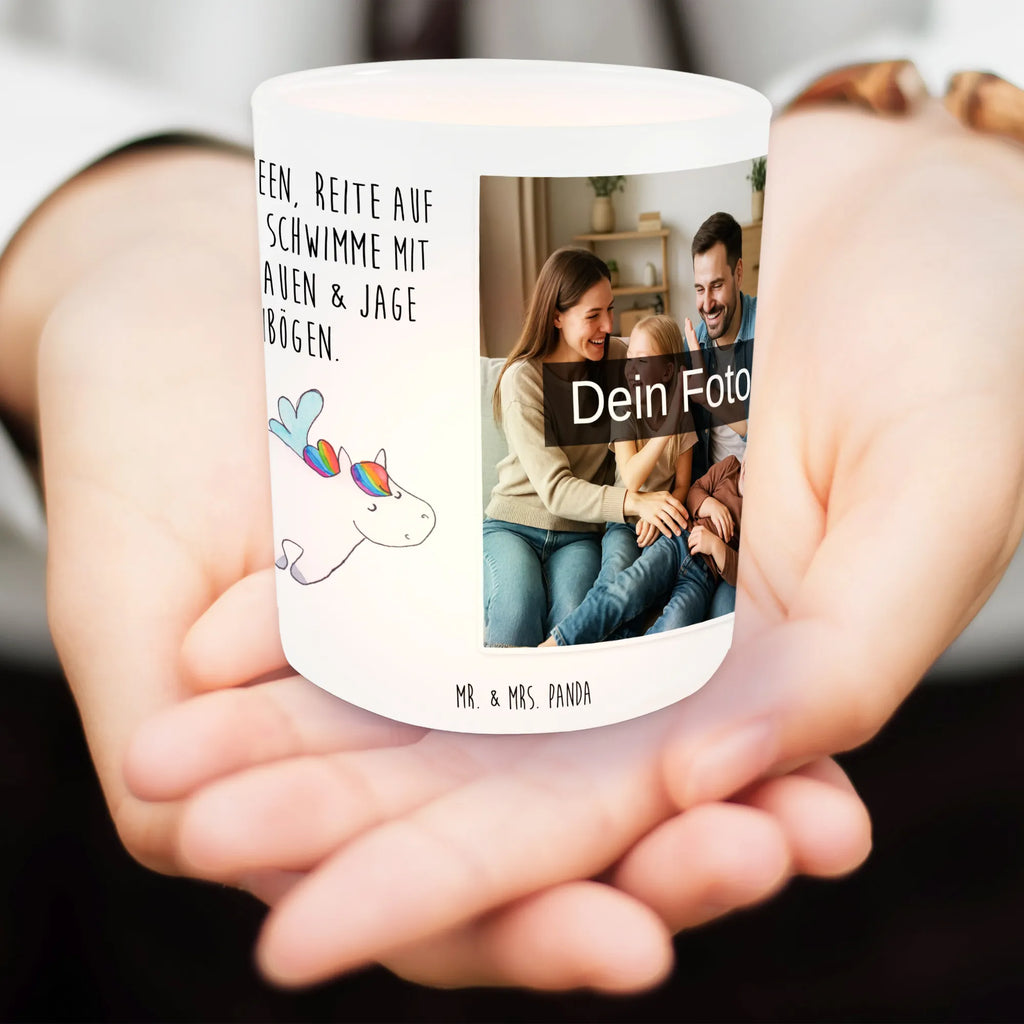 Personalisiertes Foto Windlicht Einhorn Fliegendes Pferd Teelichthalter mit Wunschfoto, Windlicht Draußen selber gestalten, Teelichthalter für draußen selber gestalten, Foto Teelichthalter, Windlicht Handgemacht, Windlicht Dekoration mit Foto, Windlicht Garten mit Foto, Windlicht Kerzenhalter, Windlicht Romantisch, Windlichter mit Foto, Windlicht Boho, Windlicht Terrasse, Windlicht mit Foto, Windlicht Skandinavisch, Windlicht Wohnzimmer, Windlicht Balkon, Windlicht Geschenk, Windlicht Nachhaltig, Windlicht Design, Teelichthalter Outdoor mit Foto, Teelicht Glas mit Foto, Windlicht Vintage mit Foto, Windlicht Modern, Windlicht Outdoor, Windlicht Glas mit Wunschfoto, Windlicht Klein, Teelichthalter mit Foto, Windlicht Groß, Windlicht Für Draußen, Windlicht Laterne, Einhorn, Einhörner, Einhorn Deko, Unicorn, Glitzer, Realität, Erwachsenwerden, Regenbogen, Spielen