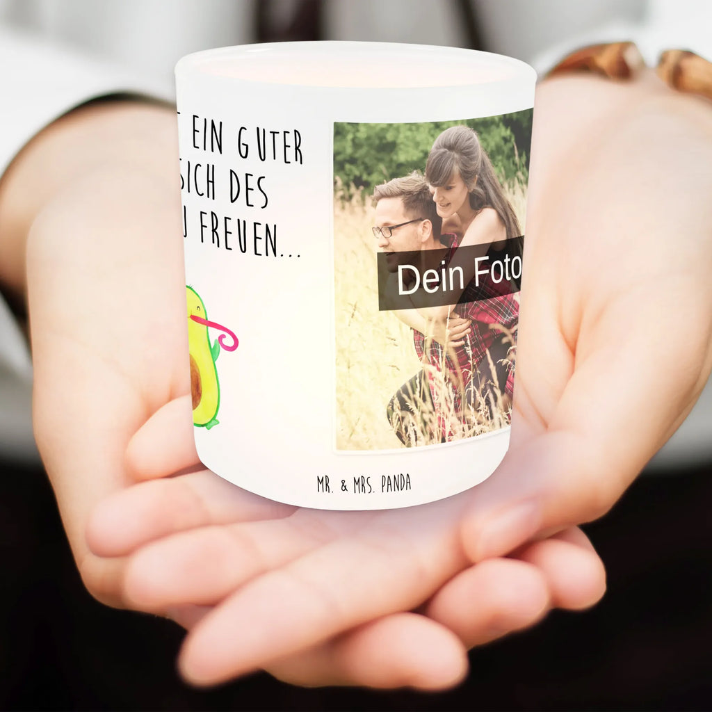 Personalisiertes Foto Windlicht Avocado Feier Windlicht Nachhaltig, Windlicht Balkon, Windlicht Romantisch, Teelichthalter für draußen selber gestalten, Windlicht mit Foto, Teelichthalter mit Foto, Windlicht Für Draußen, Windlichter mit Foto, Teelicht Glas mit Foto, Windlicht Laterne, Teelichthalter Outdoor mit Foto, Windlicht Kerzenhalter, Foto Teelichthalter, Windlicht Klein, Windlicht Terrasse, Teelichthalter mit Wunschfoto, Windlicht Draußen selber gestalten, Windlicht Geschenk, Windlicht Glas mit Wunschfoto, Windlicht Groß, Windlicht Outdoor, Windlicht Wohnzimmer, Windlicht Modern, Windlicht Skandinavisch, Windlicht Design, Windlicht Vintage mit Foto, Windlicht Garten mit Foto, Windlicht Boho, Windlicht Dekoration mit Foto, Windlicht Handgemacht, Avocado, Veggie, Vegan, Gesund, Feierlichkeit, Gute Laune, Feier, Tröte, Fete, Party, Geburtstag