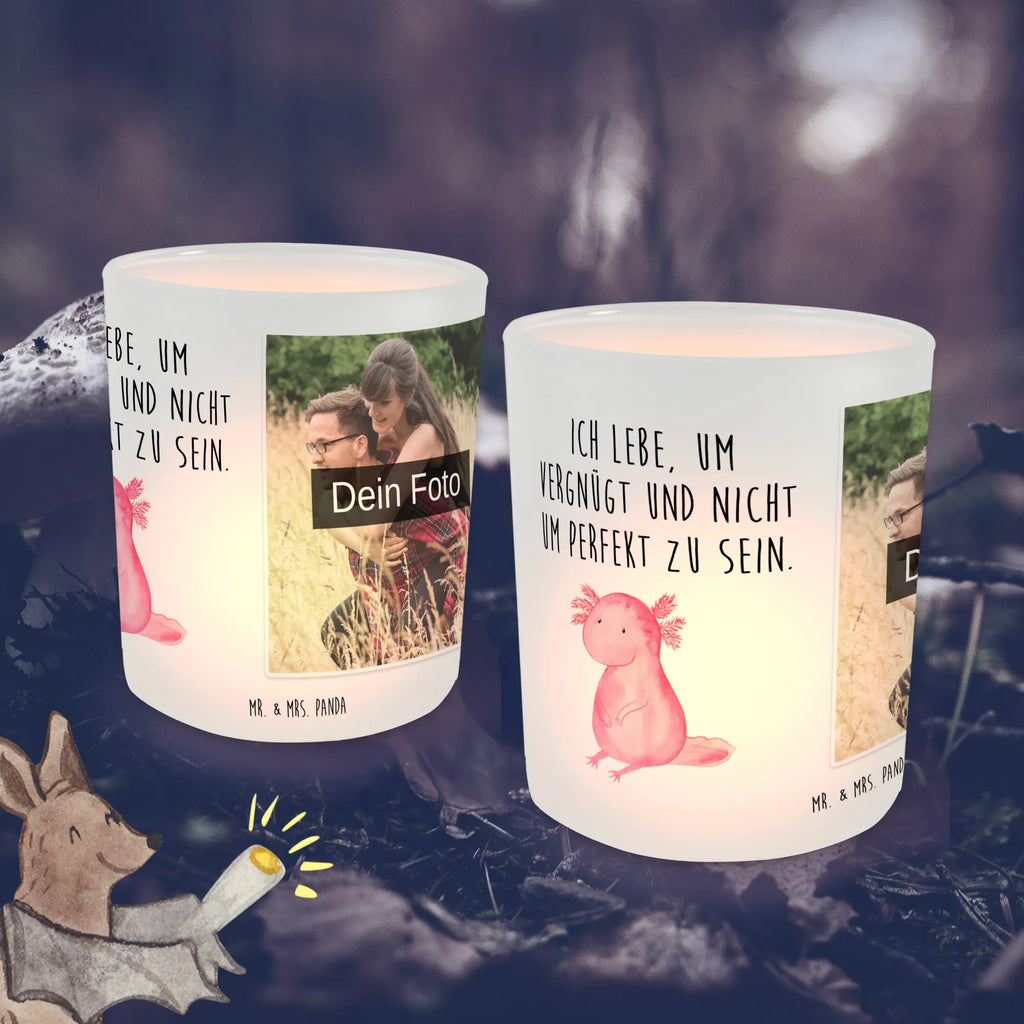 Personalisiertes Foto Windlicht Axolotl Niedlich Windlicht Laterne, Teelichthalter Outdoor mit Foto, Windlicht Design, Windlicht Outdoor, Windlichter mit Foto, Windlicht Boho, Windlicht Für Draußen, Teelichthalter mit Wunschfoto, Windlicht mit Foto, Windlicht Romantisch, Windlicht Kerzenhalter, Windlicht Vintage mit Foto, Windlicht Modern, Windlicht Geschenk, Windlicht Balkon, Windlicht Handgemacht, Windlicht Glas mit Wunschfoto, Windlicht Klein, Teelicht Glas mit Foto, Windlicht Groß, Foto Teelichthalter, Windlicht Garten mit Foto, Windlicht Wohnzimmer, Windlicht Draußen selber gestalten, Teelichthalter für draußen selber gestalten, Windlicht Nachhaltig, Windlicht Dekoration mit Foto, Teelichthalter mit Foto, Windlicht Terrasse, Windlicht Skandinavisch, Axolotl, Molch, Liebe, fröhlich, vergnügt, Freundin, zufrieden, Axolot, Weisheit, Lebensweisheit, Lebensstil