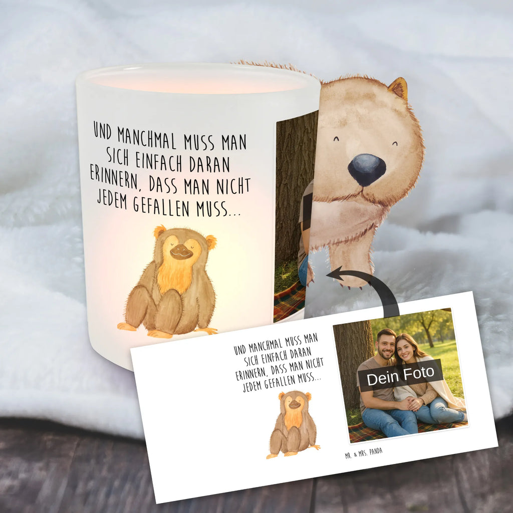 Personalisiertes Foto Windlicht Affe Windlicht mit Foto, Windlichter mit Foto, Windlicht Glas mit Wunschfoto, Windlicht Vintage mit Foto, Windlicht Draußen selber gestalten, Windlicht Garten mit Foto, Windlicht Dekoration mit Foto, Windlicht Modern, Windlicht Design, Windlicht Kerzenhalter, Windlicht Groß, Windlicht Klein, Windlicht Für Draußen, Windlicht Laterne, Windlicht Romantisch, Windlicht Skandinavisch, Windlicht Boho, Windlicht Handgemacht, Windlicht Nachhaltig, Windlicht Geschenk, Windlicht Wohnzimmer, Windlicht Balkon, Windlicht Terrasse, Windlicht Outdoor, Teelichthalter mit Foto, Teelicht Glas mit Foto, Teelichthalter Outdoor mit Foto, Teelichthalter für draußen selber gestalten, Teelichthalter mit Wunschfoto, Foto Teelichthalter, Afrika, Wildtiere, Affe, Äffchen, Affen, Selbstliebe, Respekt, Motivation, Selbstachtung, Liebe, Selbstbewusstsein, Selfcare