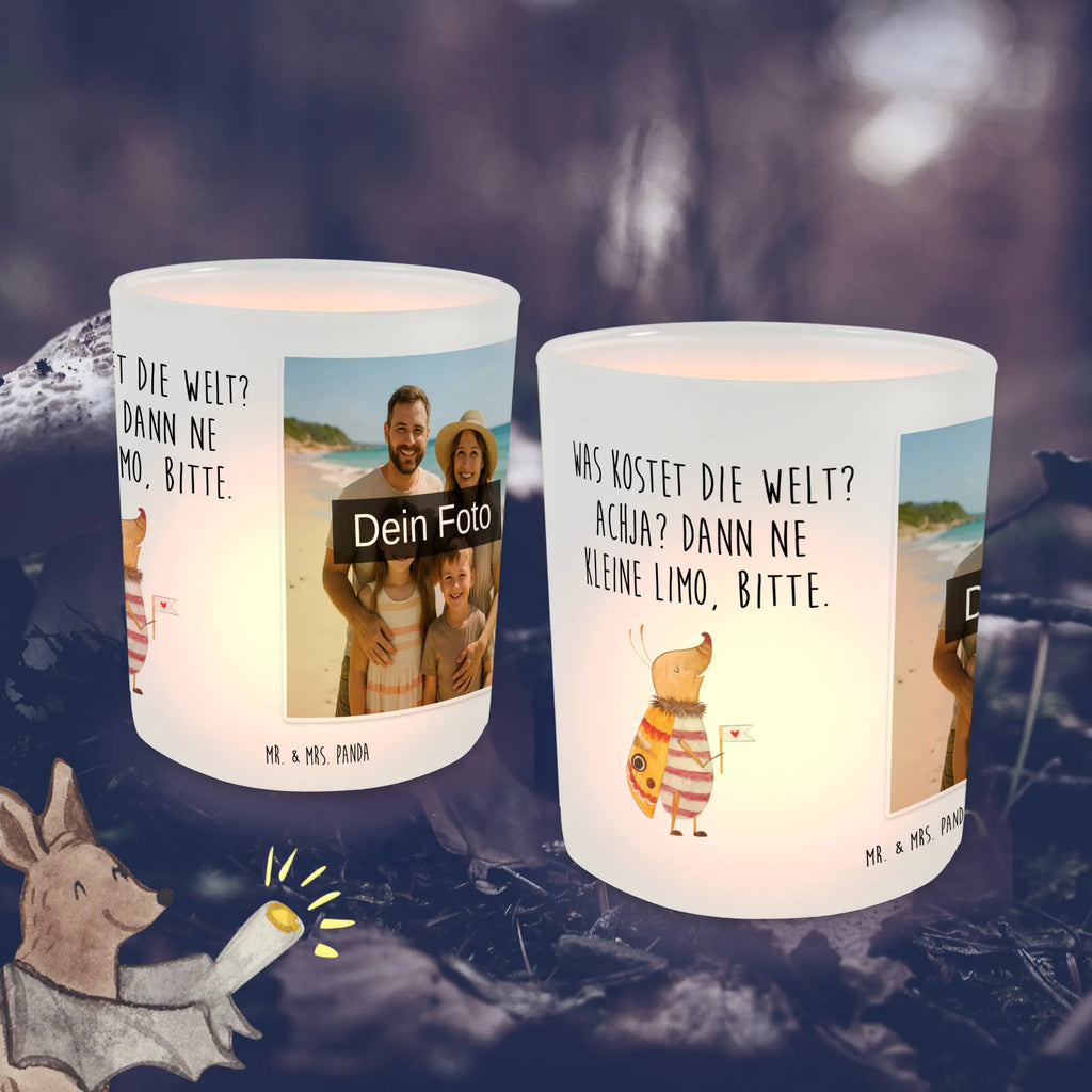 Personalisiertes Foto Windlicht Nachtfalter Fähnchen Windlicht Garten mit Foto, Windlicht Für Draußen, Windlicht Modern, Windlicht Wohnzimmer, Teelicht Glas mit Foto, Windlicht Draußen selber gestalten, Windlicht Glas mit Wunschfoto, Teelichthalter mit Foto, Windlicht Geschenk, Teelichthalter mit Wunschfoto, Teelichthalter Outdoor mit Foto, Windlicht Vintage mit Foto, Windlicht Skandinavisch, Teelichthalter für draußen selber gestalten, Windlicht Nachhaltig, Foto Teelichthalter, Windlicht Romantisch, Windlicht mit Foto, Windlicht Outdoor, Windlicht Klein, Windlicht Dekoration mit Foto, Windlicht Groß, Windlicht Balkon, Windlicht Kerzenhalter, Windlicht Boho, Windlichter mit Foto, Windlicht Laterne, Windlicht Handgemacht, Windlicht Terrasse, Windlicht Design, Tiermotive, Gute Laune, lustige Sprüche, Tiere, Käfer, Küche Deko, süß, Nachtfalter, Was kostet die Welt, Spruch witzig, niedlich, Spruch lustig