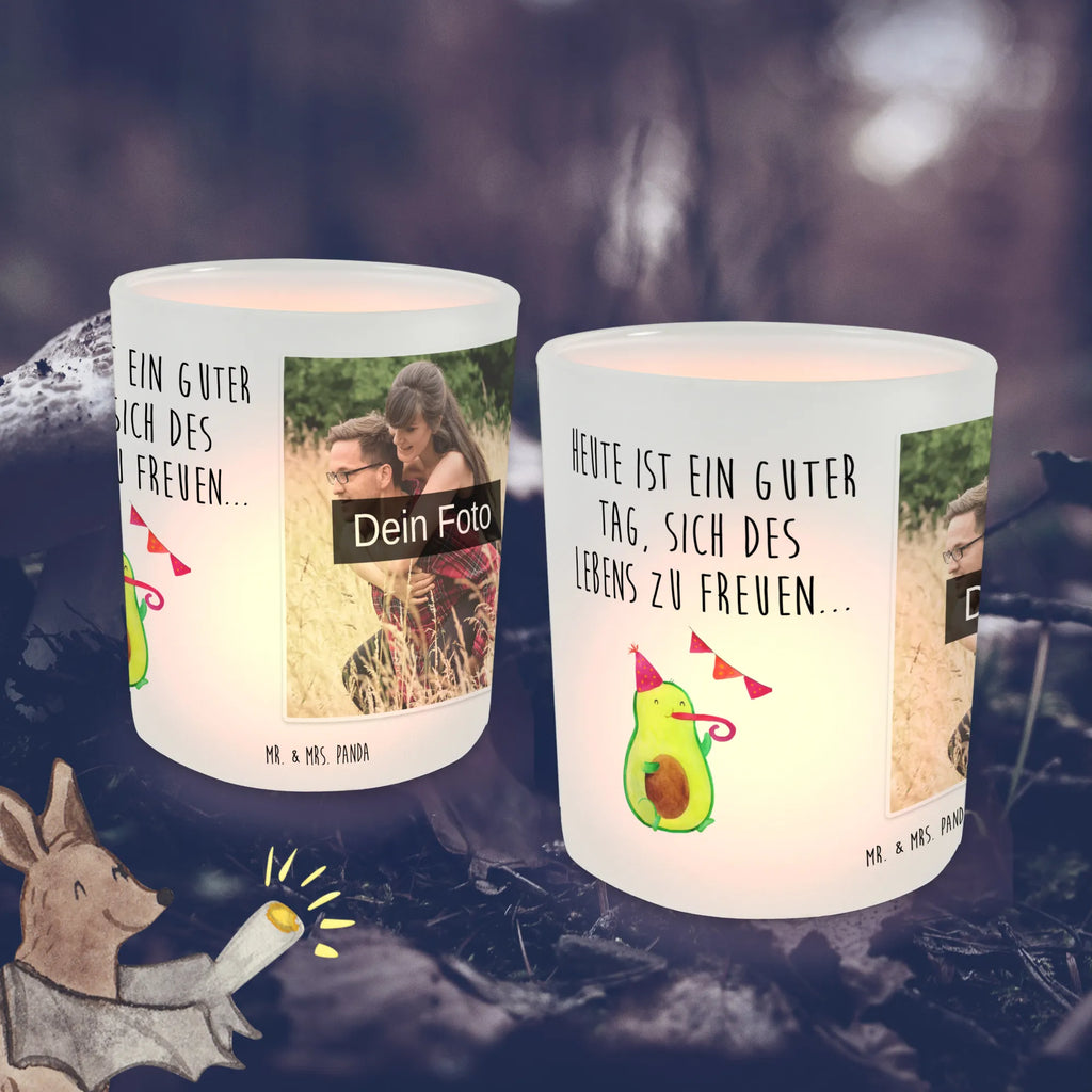 Personalisiertes Foto Windlicht Avocado Party Teelichthalter für draußen selber gestalten, Foto Teelichthalter, Windlicht Groß, Windlicht Für Draußen, Windlicht mit Foto, Teelichthalter mit Wunschfoto, Windlicht Draußen selber gestalten, Windlicht Laterne, Teelichthalter Outdoor mit Foto, Windlicht Vintage mit Foto, Windlicht Kerzenhalter, Teelicht Glas mit Foto, Windlicht Garten mit Foto, Windlicht Dekoration mit Foto, Teelichthalter mit Foto, Windlicht Glas mit Wunschfoto, Windlichter mit Foto, Avocado, Veggie, Vegan, Gesund, Jahrestag, Klassenfeier, Geburtstagsfeier, Schulabschluss, Avocados, Lieblingstag, Feier, Abi, Geburtstag, Feierei, Jubiläum, Bestanden, Firmenfeier, Happy Birthday, Abifeier, Party, Abschluss, Prüfung